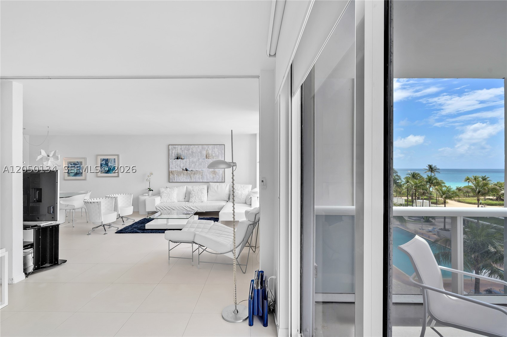 HARBOUR HOUSE - Residential Lease