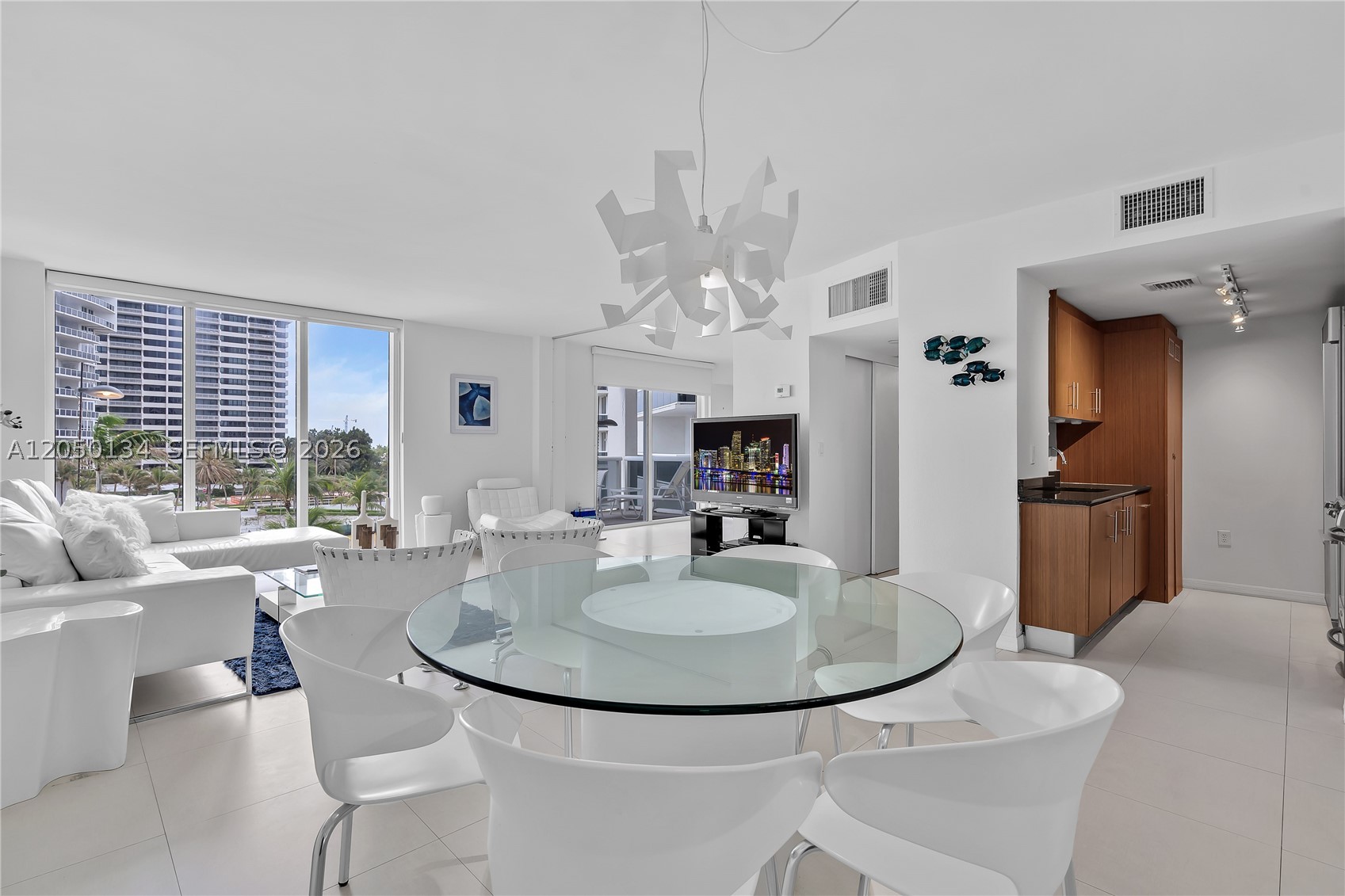 HARBOUR HOUSE - Residential Lease