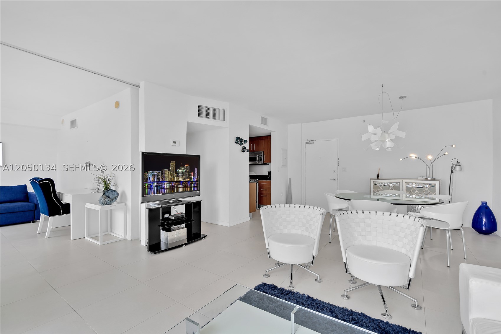 HARBOUR HOUSE - Residential Lease