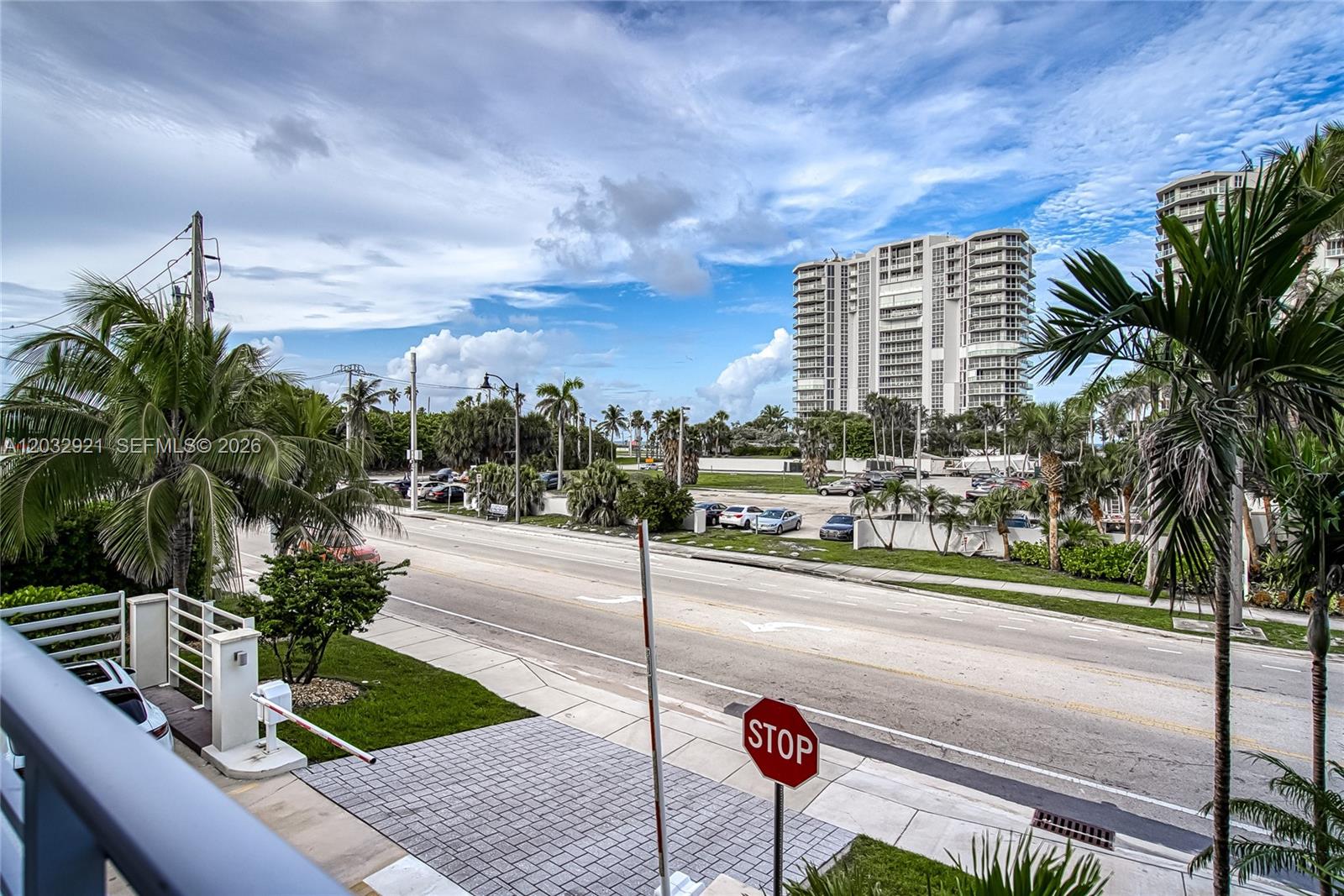 SEASIDE VILLAGE WEST COND - Residential