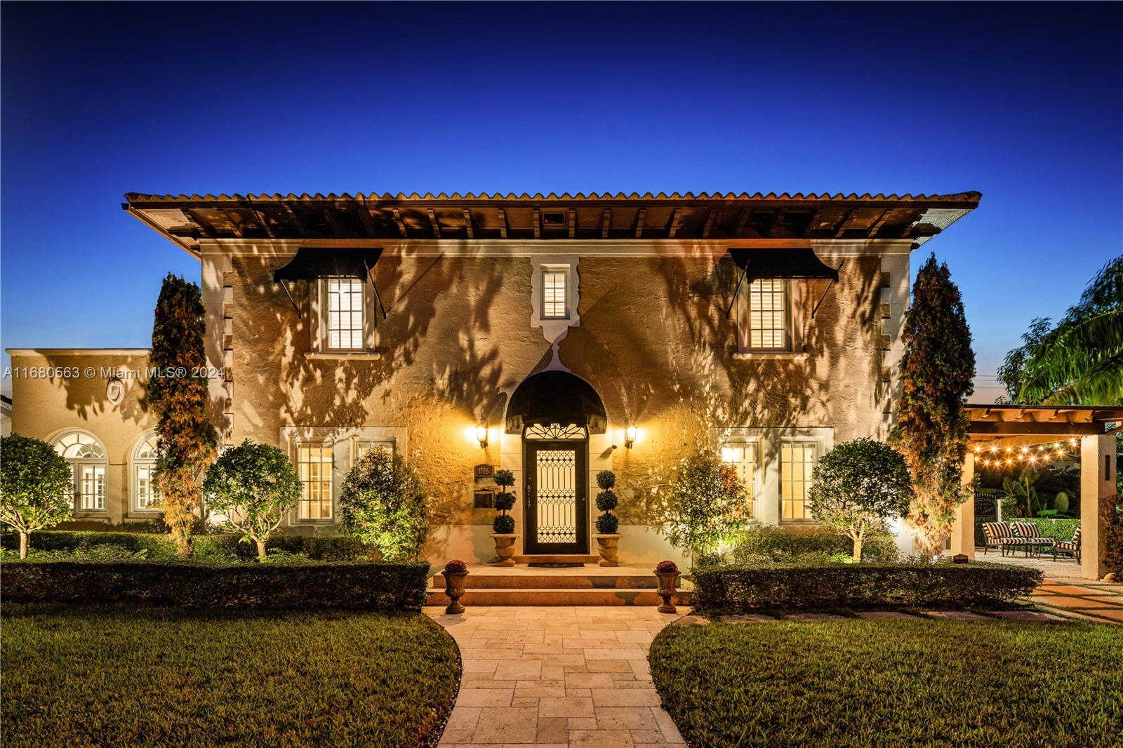 CORAL GABLES SEC E - Residential