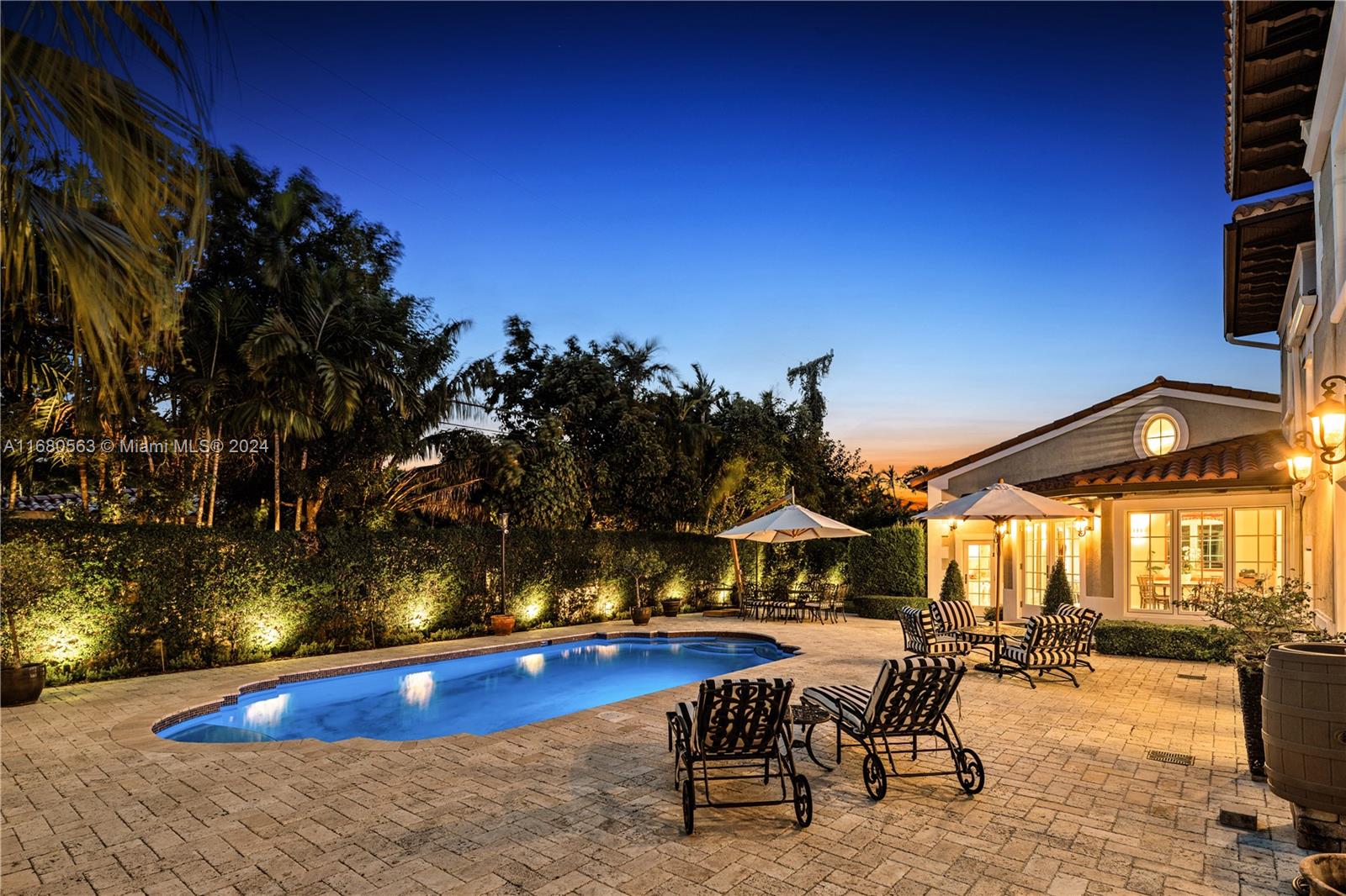 CORAL GABLES SEC E - Residential