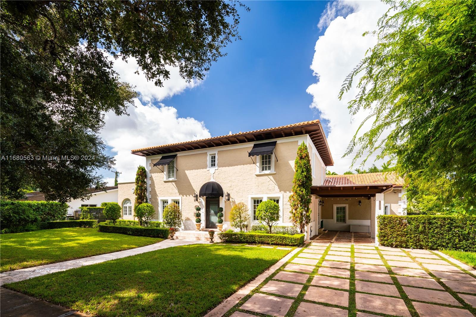 CORAL GABLES SEC E - Residential