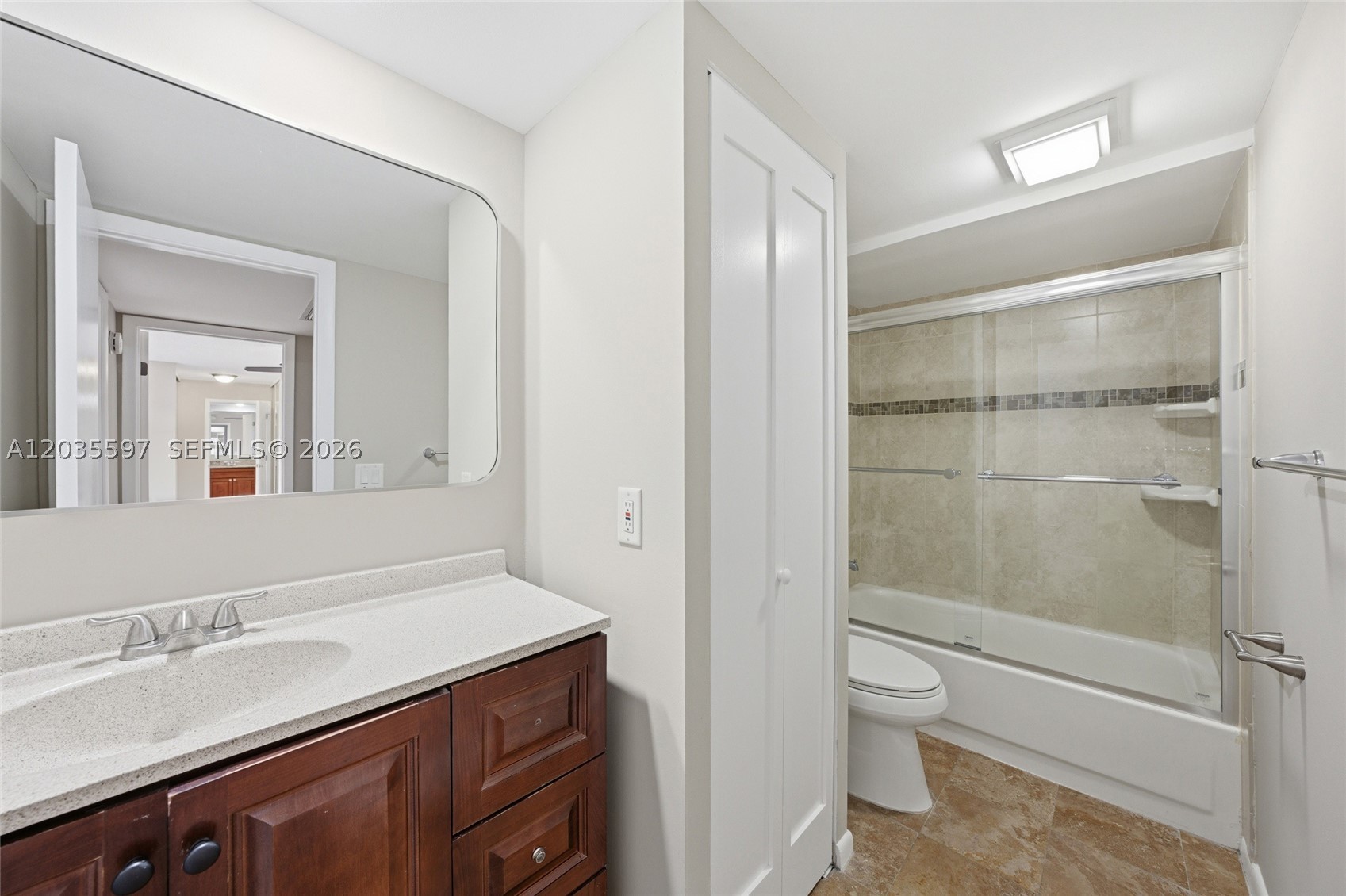 GLENWOOD TWNHS - Residential