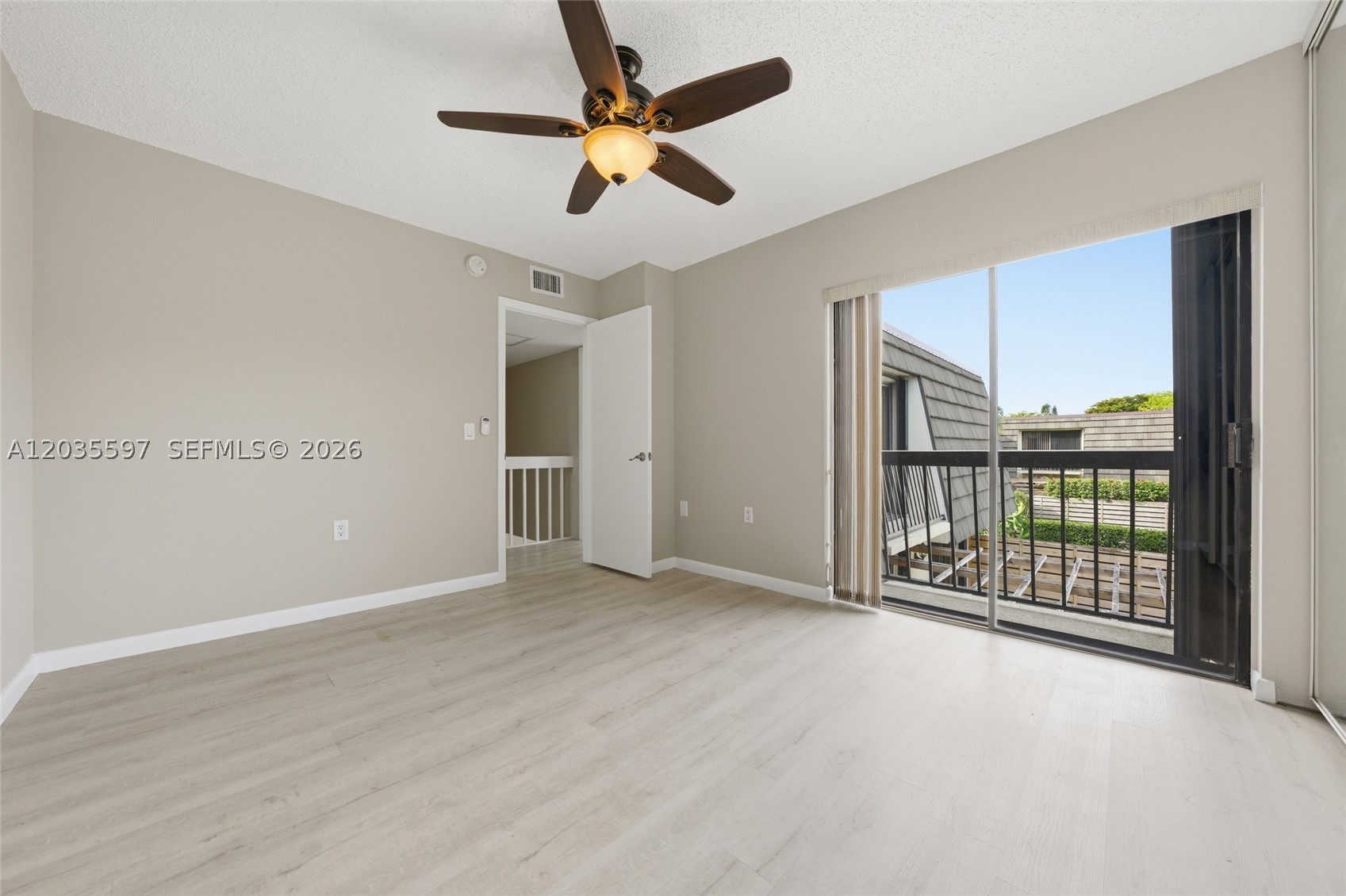 GLENWOOD TWNHS - Residential