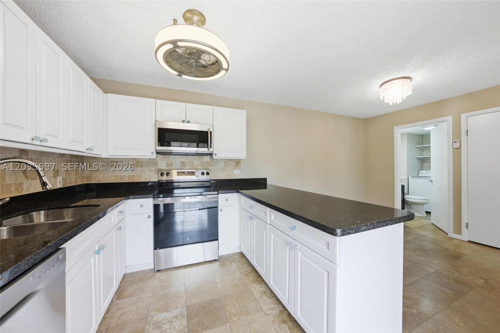GLENWOOD TWNHS - Residential