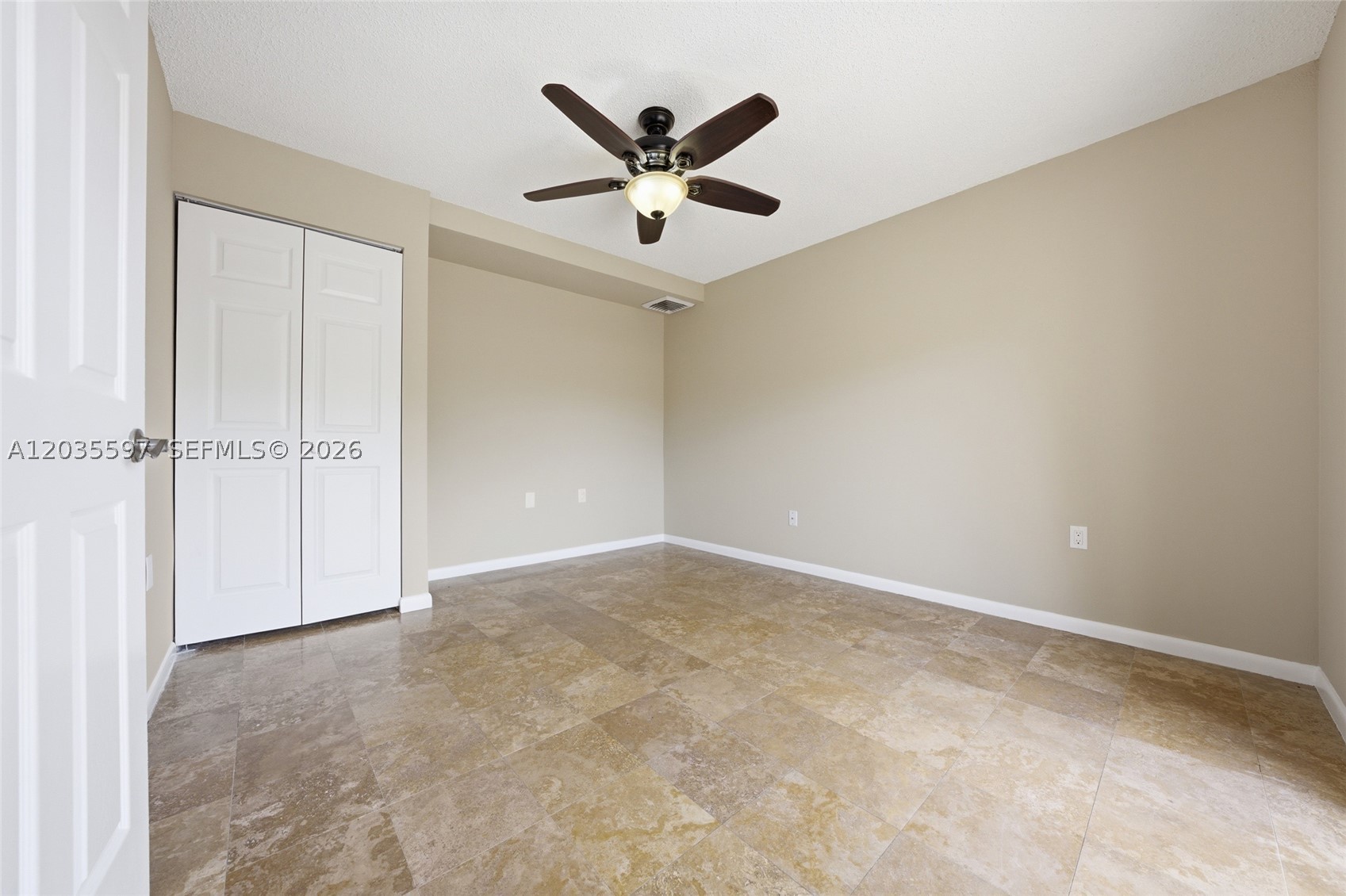 GLENWOOD TWNHS - Residential