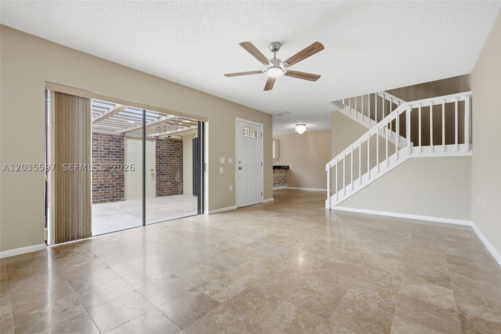 GLENWOOD TWNHS - Residential