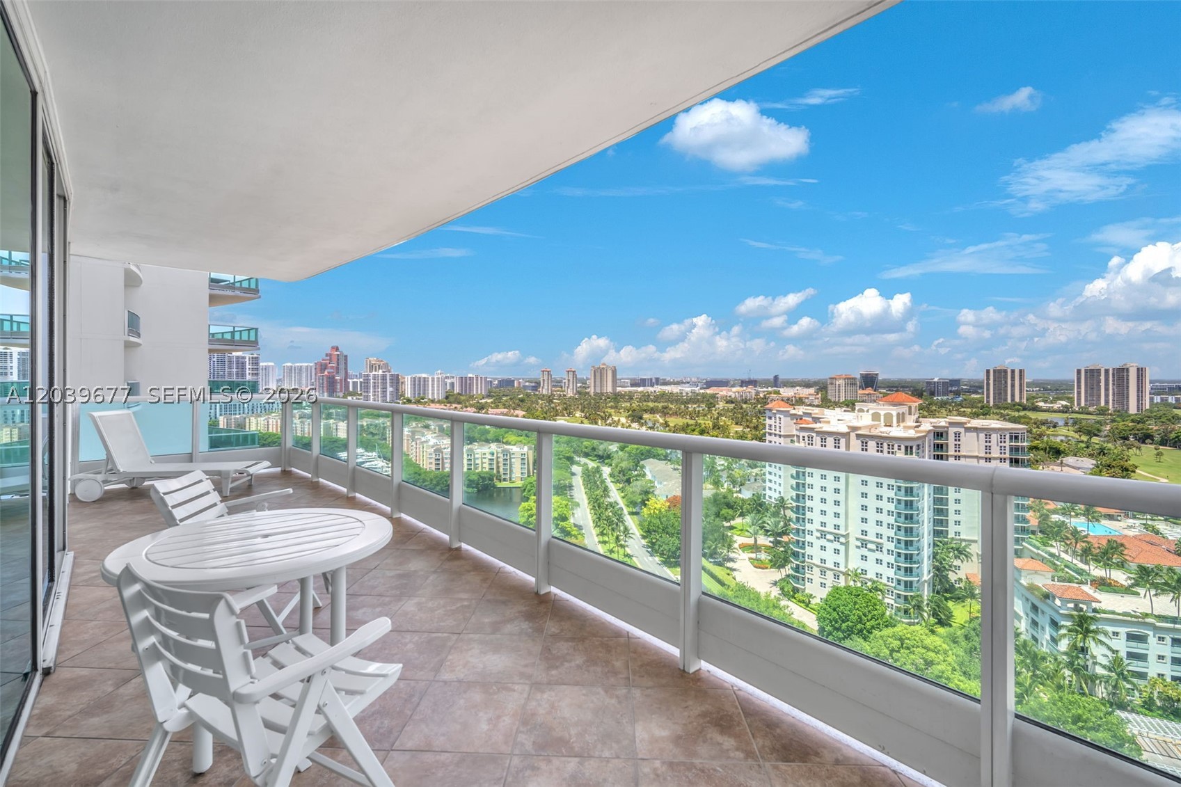 TOWERS OF PORTO VITA-SOUT - Residential