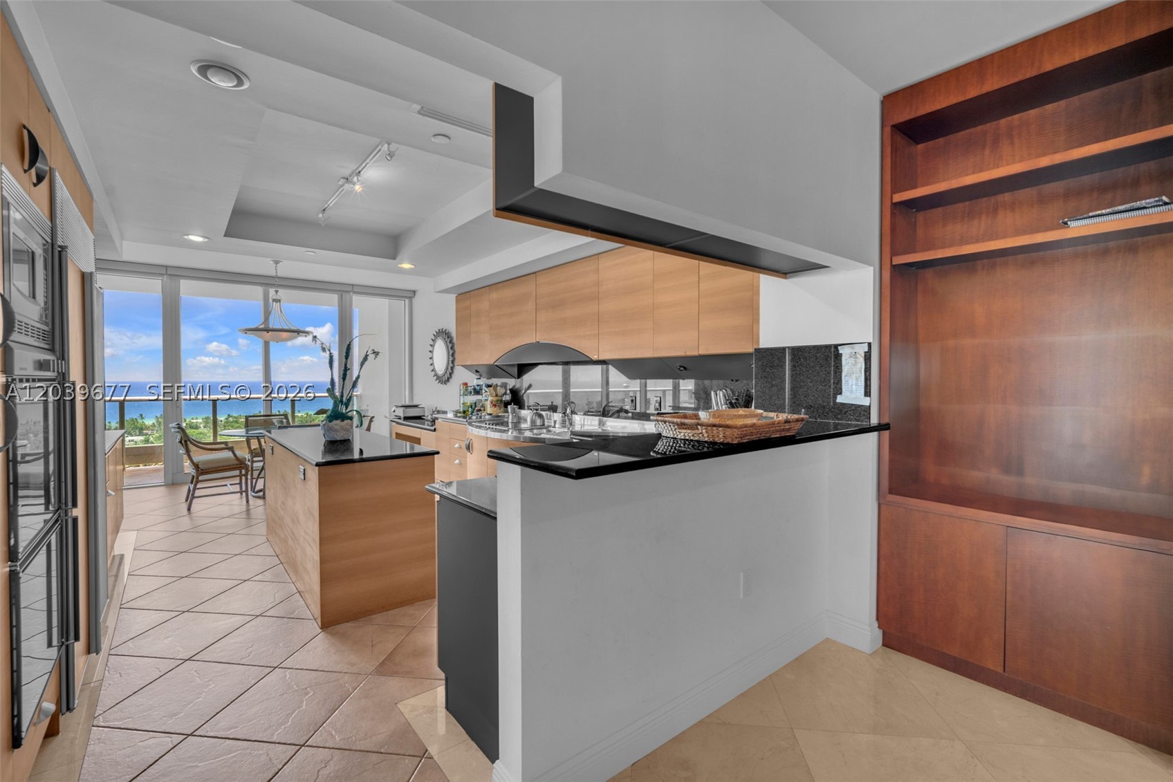 TOWERS OF PORTO VITA-SOUT - Residential
