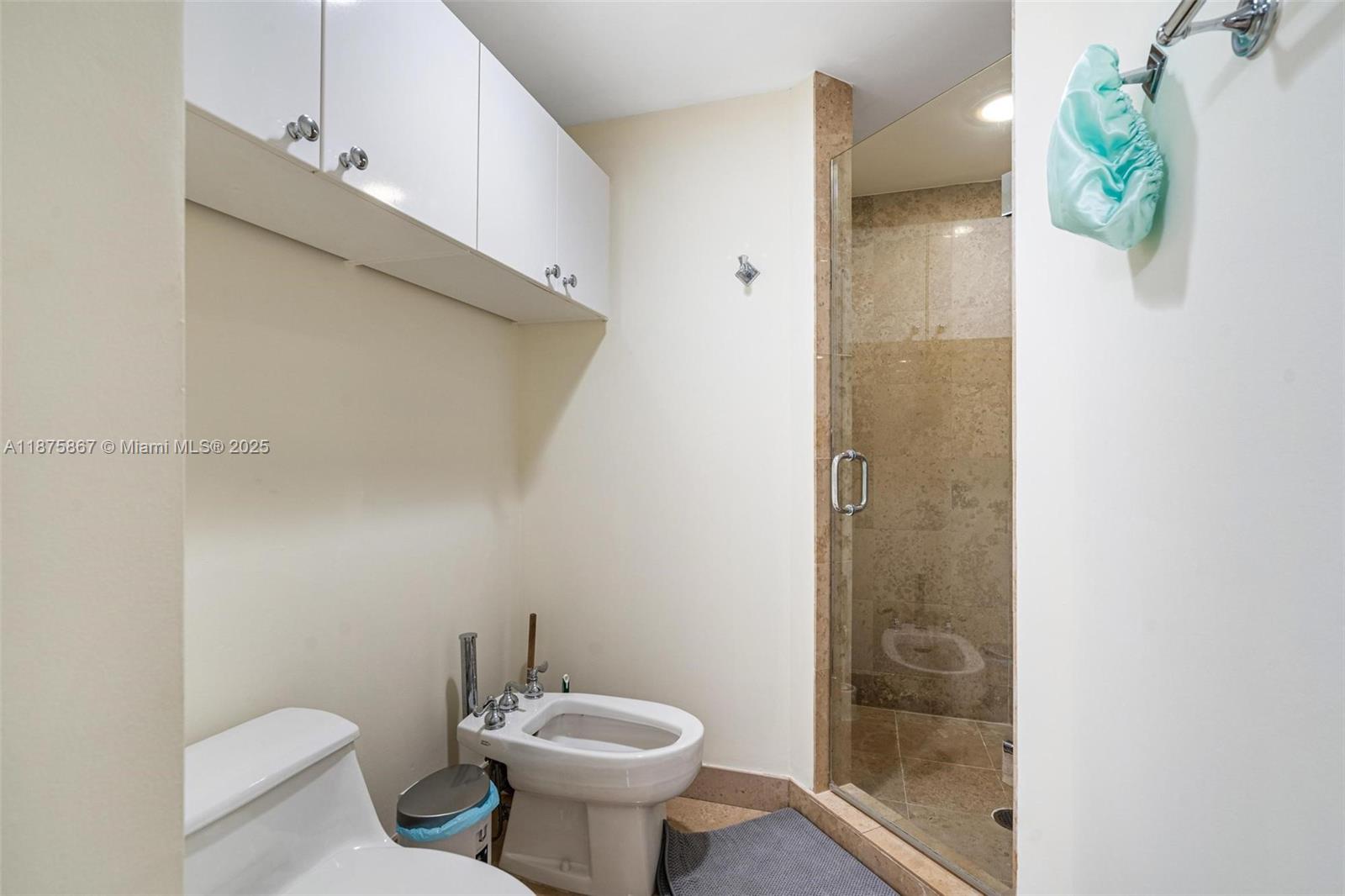 BLUE DIAMOND CONDO - Residential