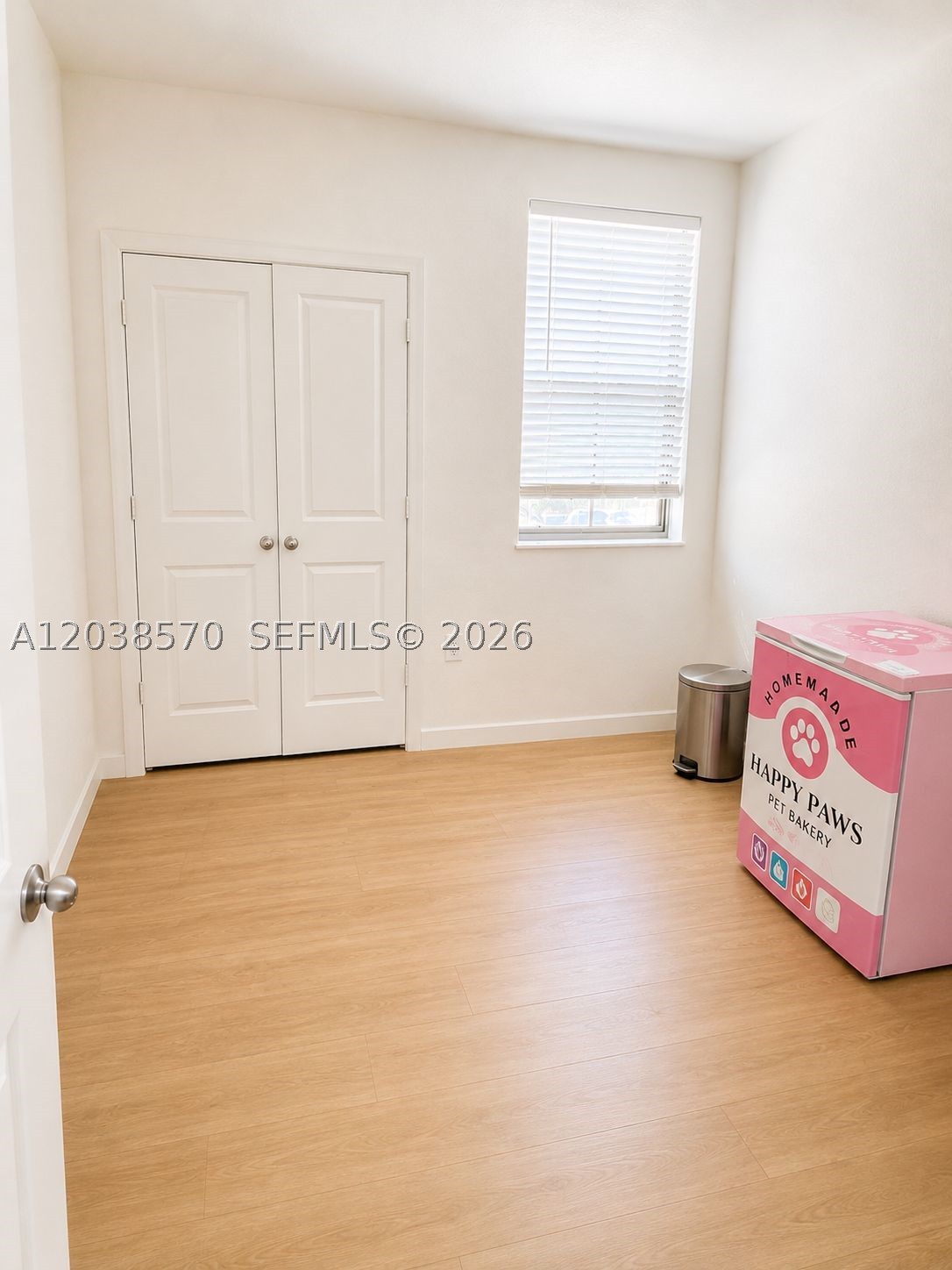 MIAMI LAND AND DEVELOPMEN - Residential Lease