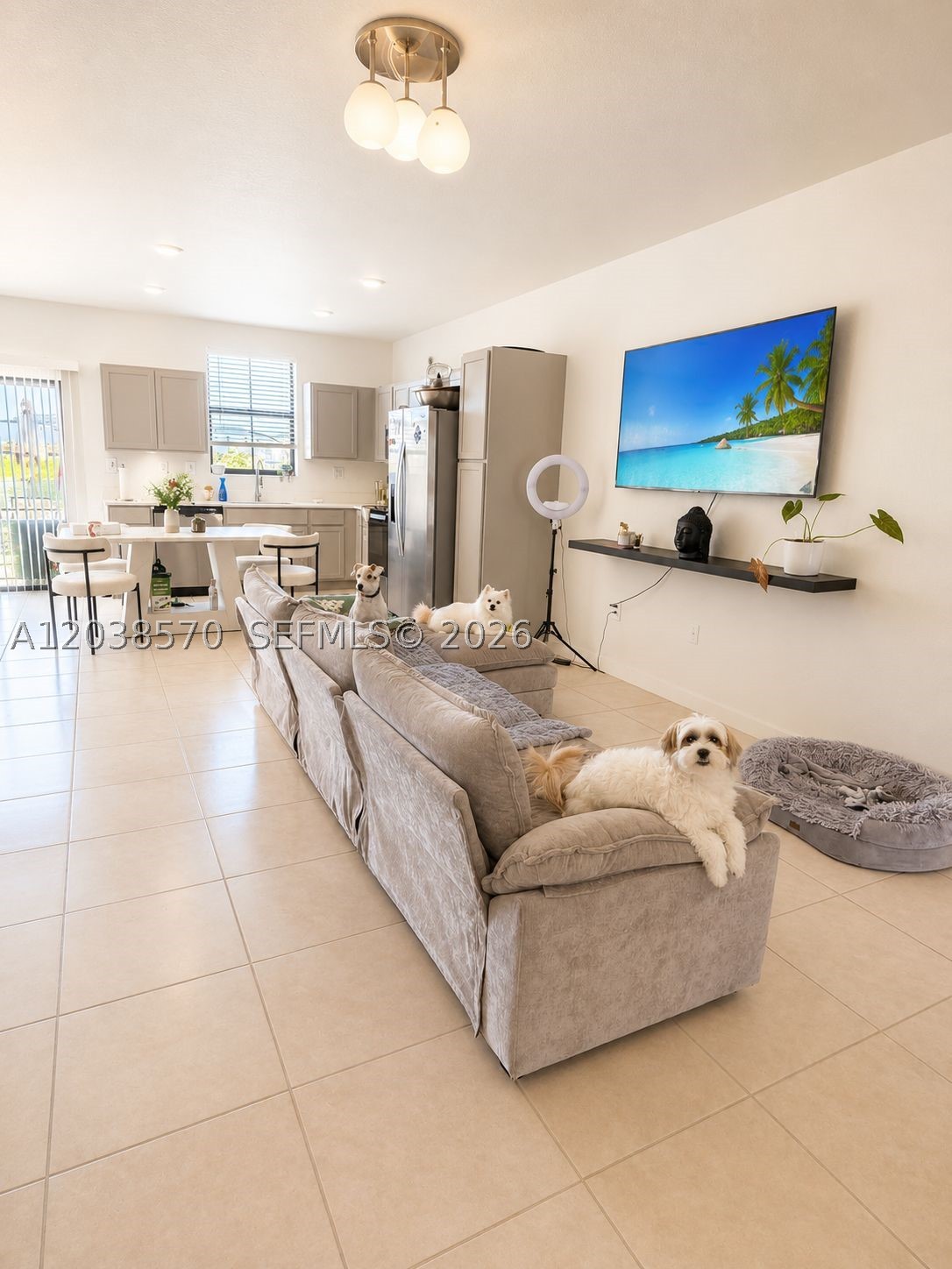 MIAMI LAND AND DEVELOPMEN - Residential Lease