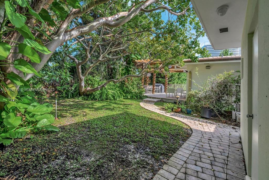 BAL HARBOUR RESIDENTIAL S - Residential