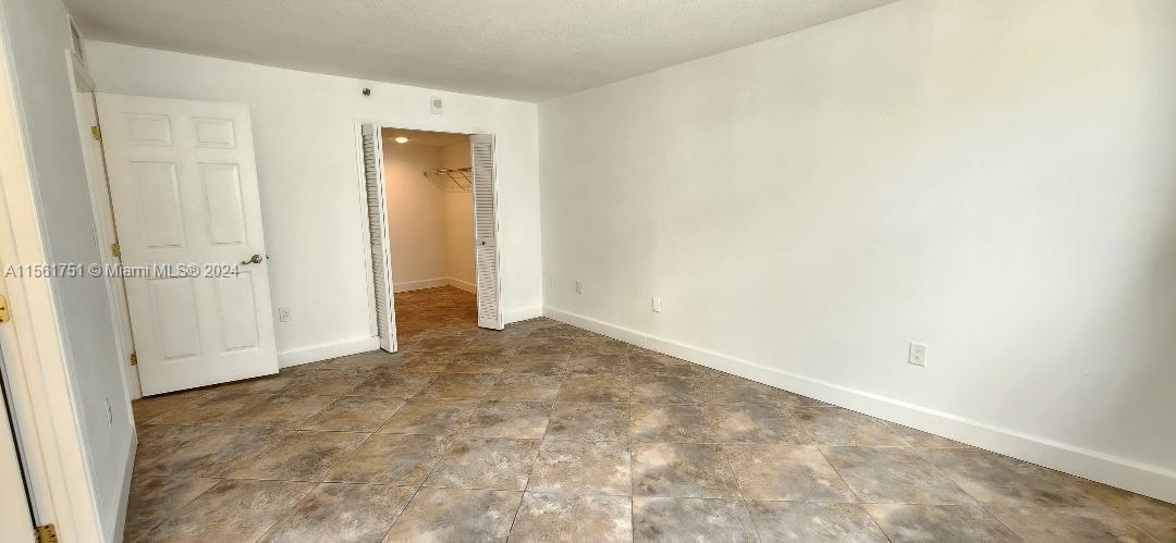 THE GEORGIAN CONDO - Residential Lease