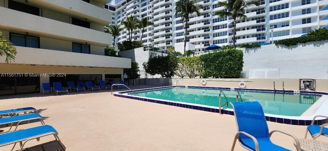 THE GEORGIAN CONDO - Residential Lease