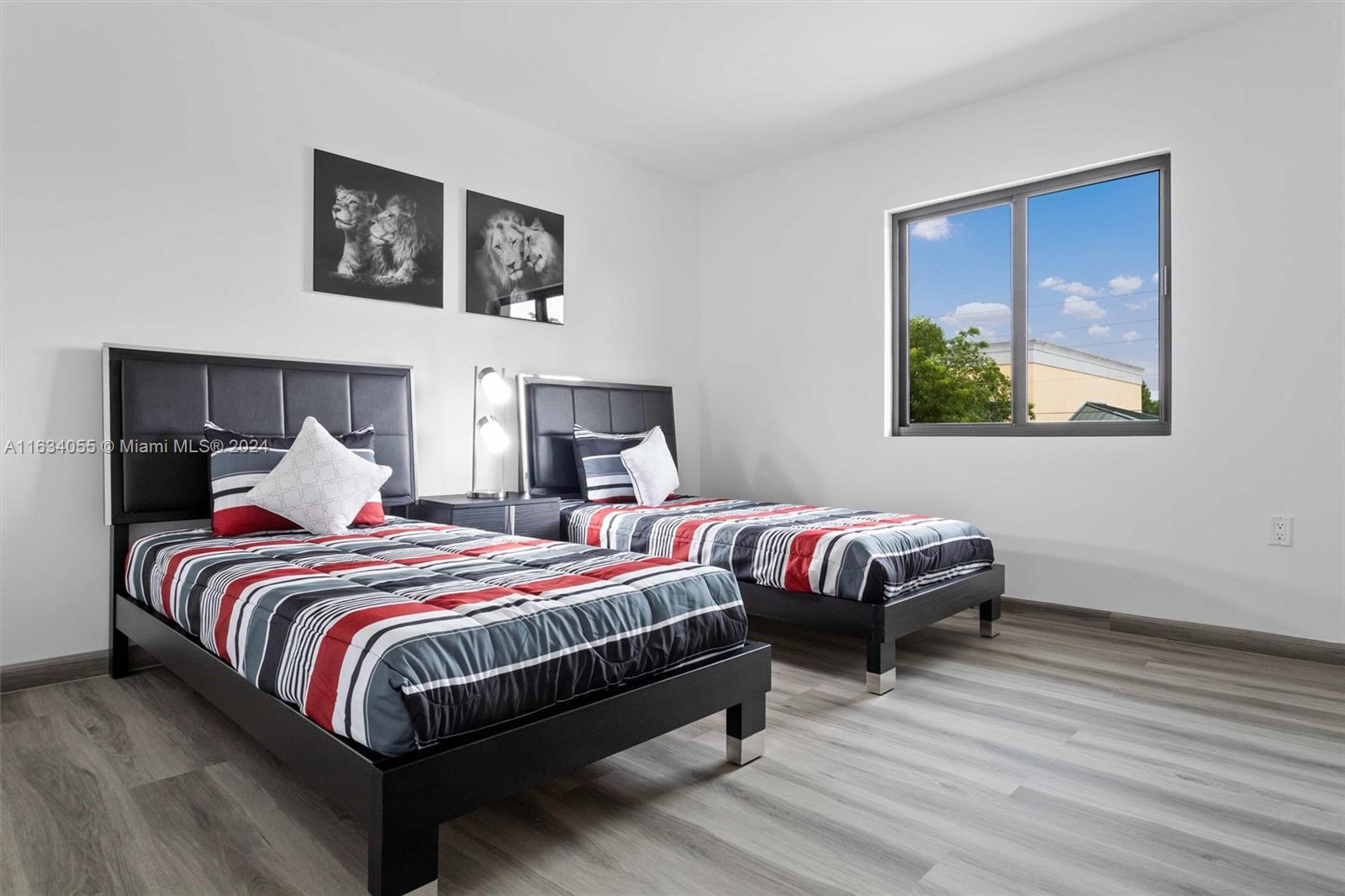 SUNNYLAND PARK NO 2 - Residential