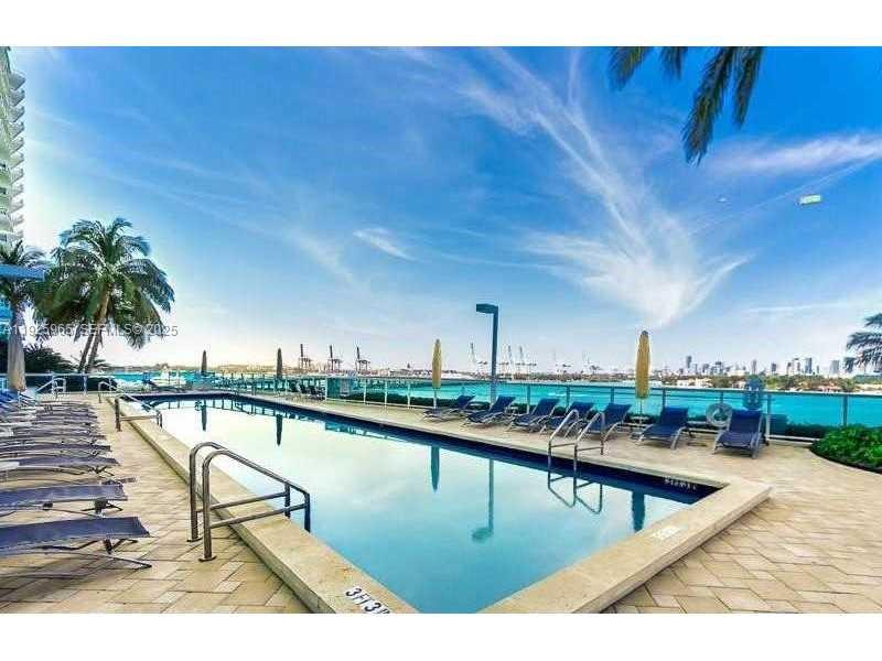 THE FLORIDIAN CONDO - Residential
