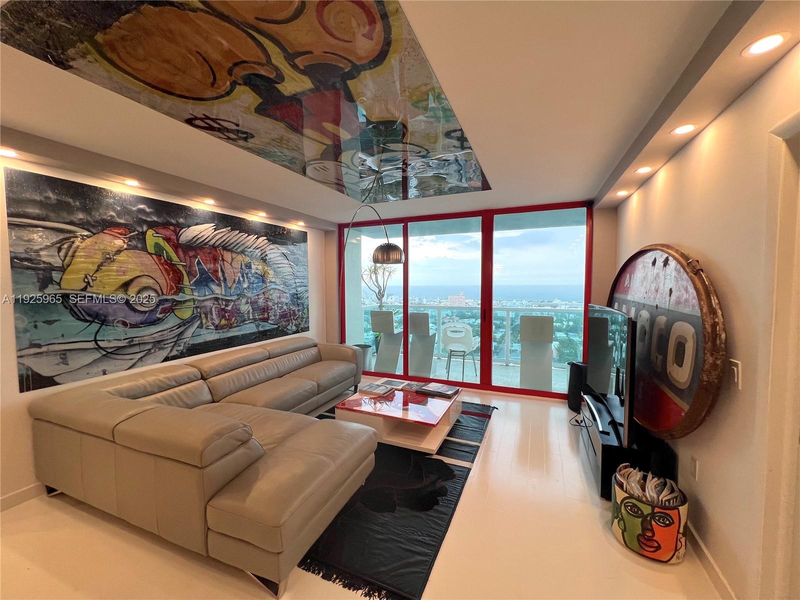 THE FLORIDIAN CONDO - Residential