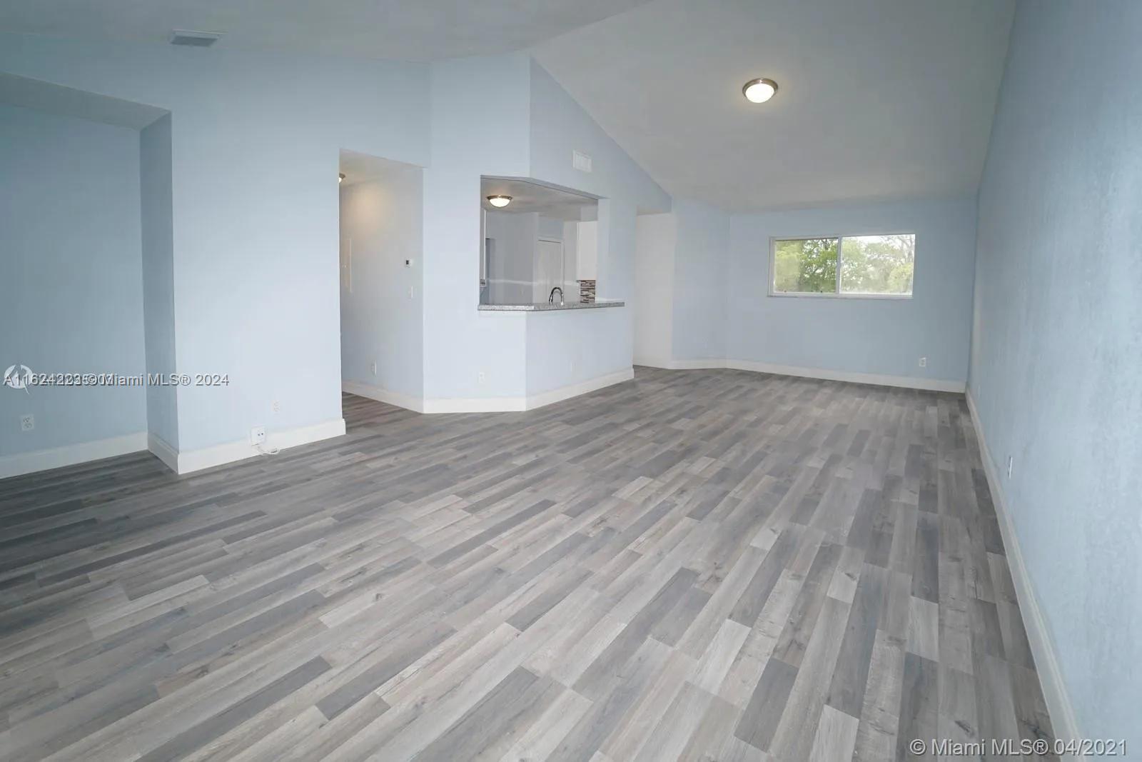 SUMMER LAKE - Residential Lease