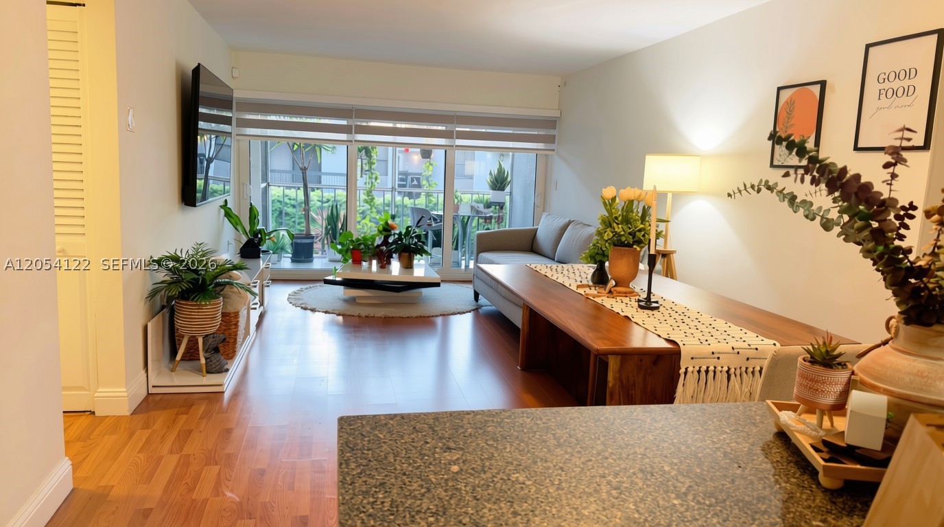 PLANTATION PINES CONDO - Residential