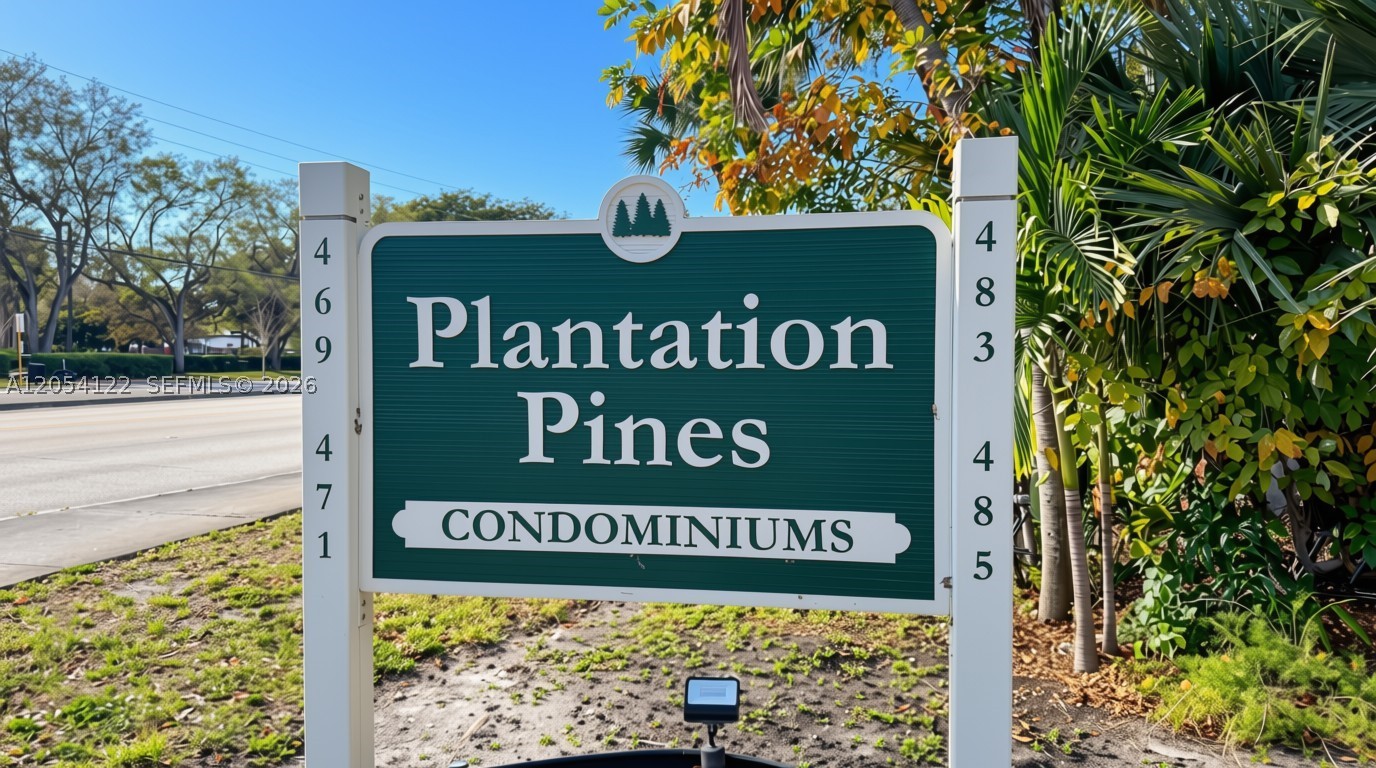 PLANTATION PINES CONDO - Residential