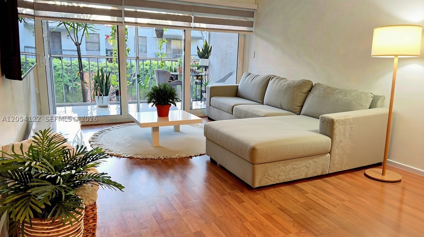 PLANTATION PINES CONDO - Residential