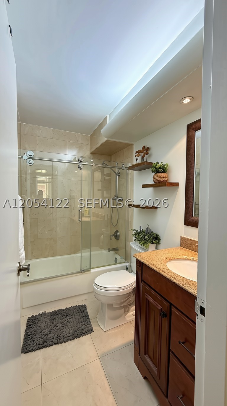 PLANTATION PINES CONDO - Residential