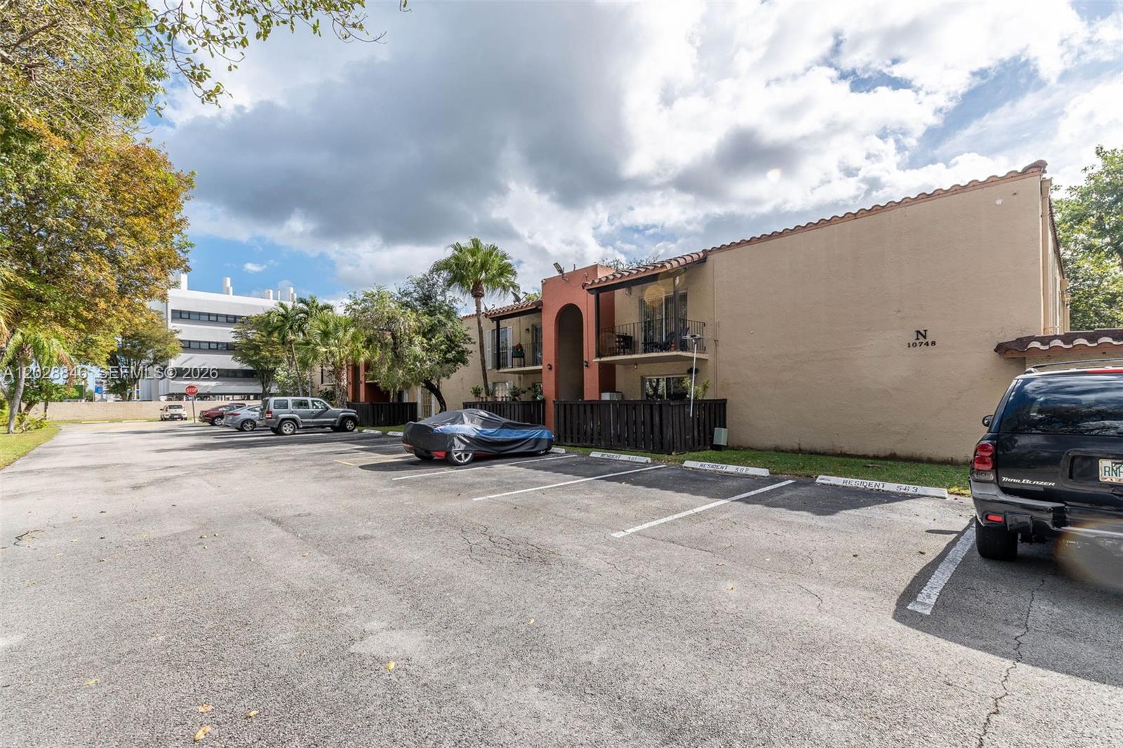 SPANISH TRACE CONDO PH II - Residential Lease
