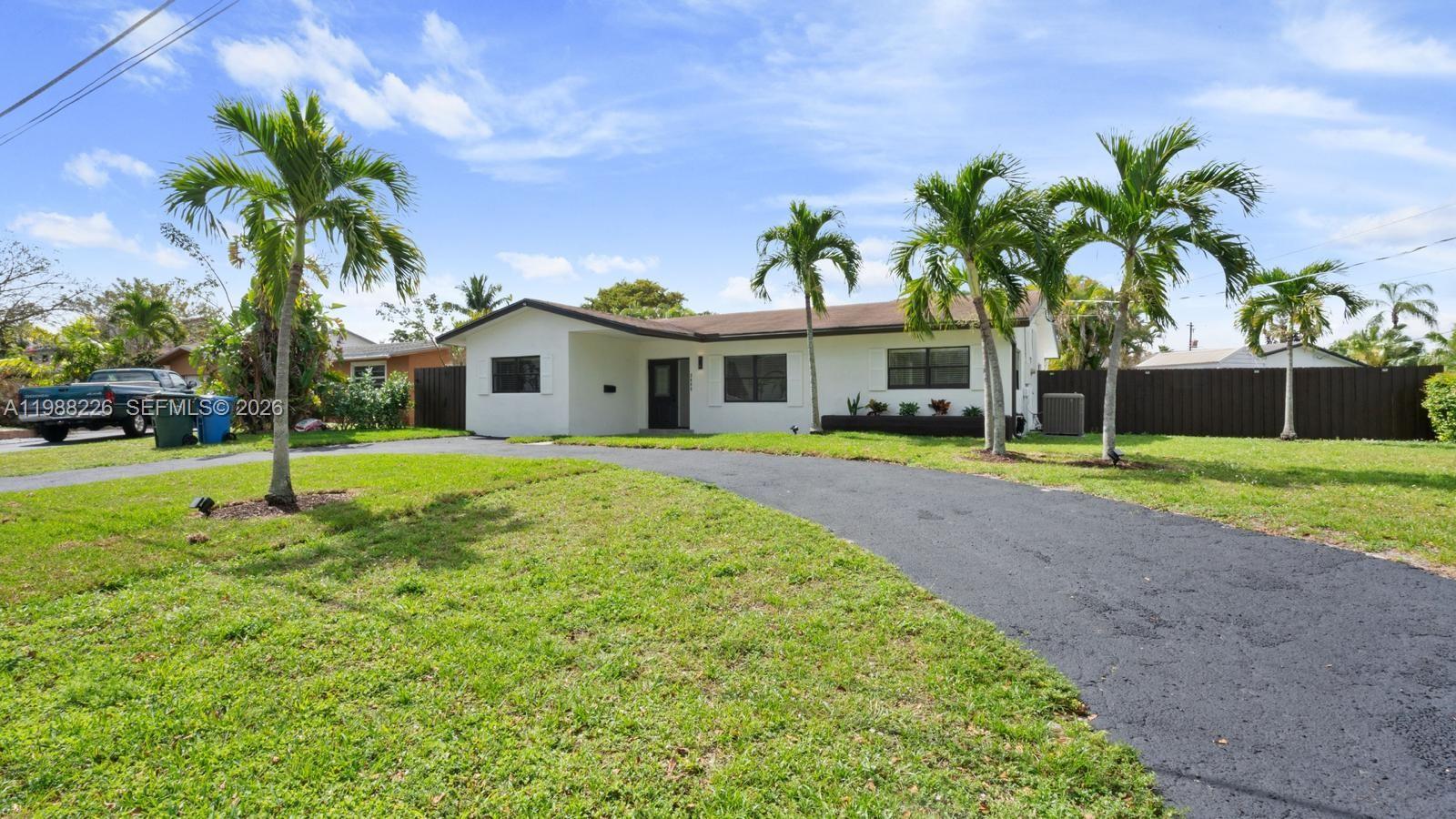 royal palm acres - Residential