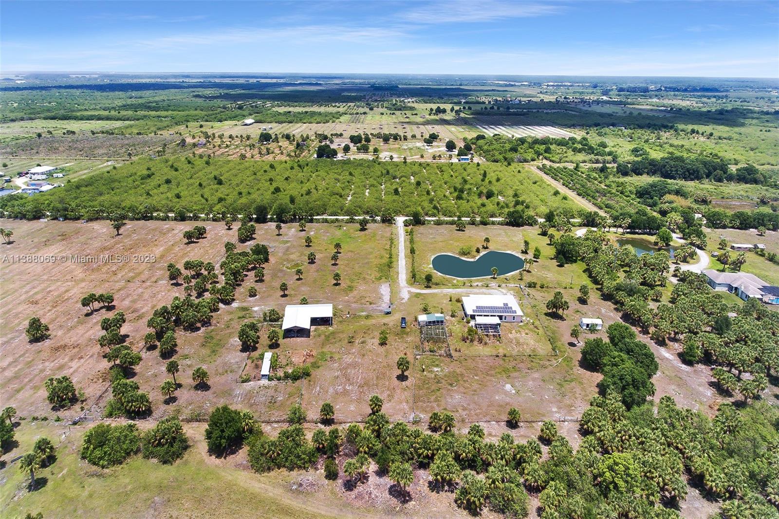 FELLSMERE FARMS CO S/D OF - Residential