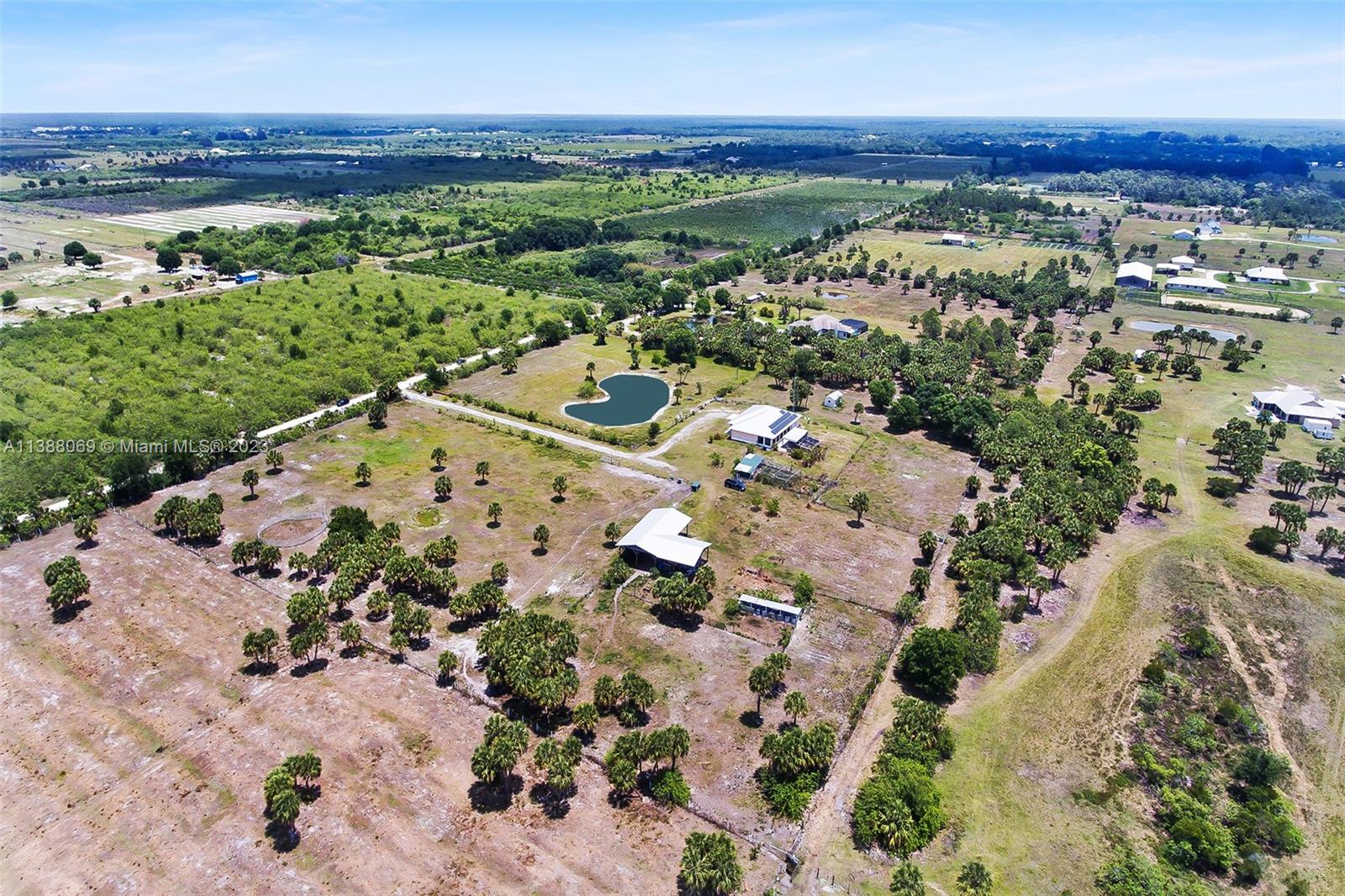 FELLSMERE FARMS CO S/D OF - Residential