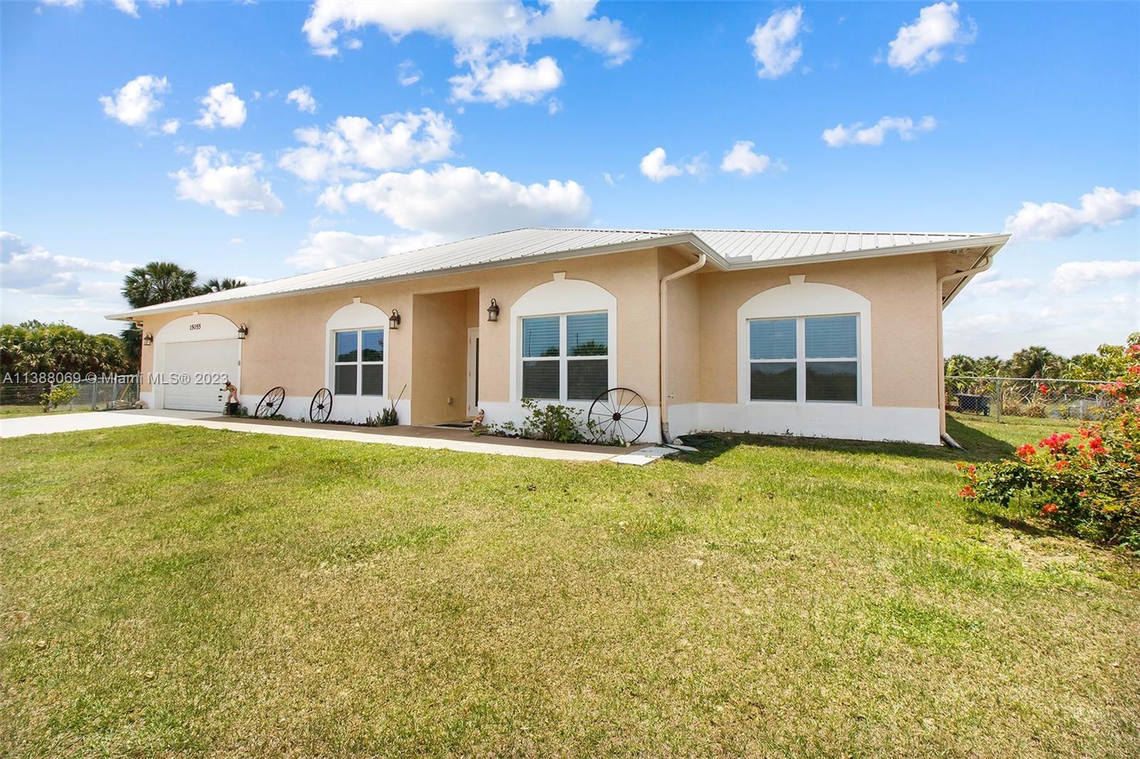 FELLSMERE FARMS CO S/D OF - Residential