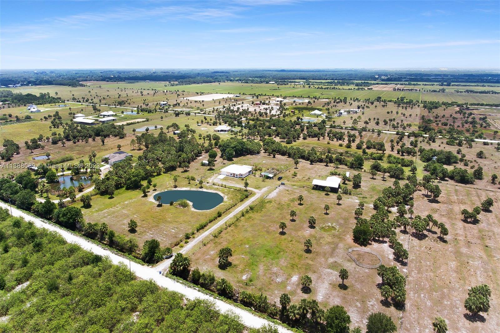 FELLSMERE FARMS CO S/D OF - Residential