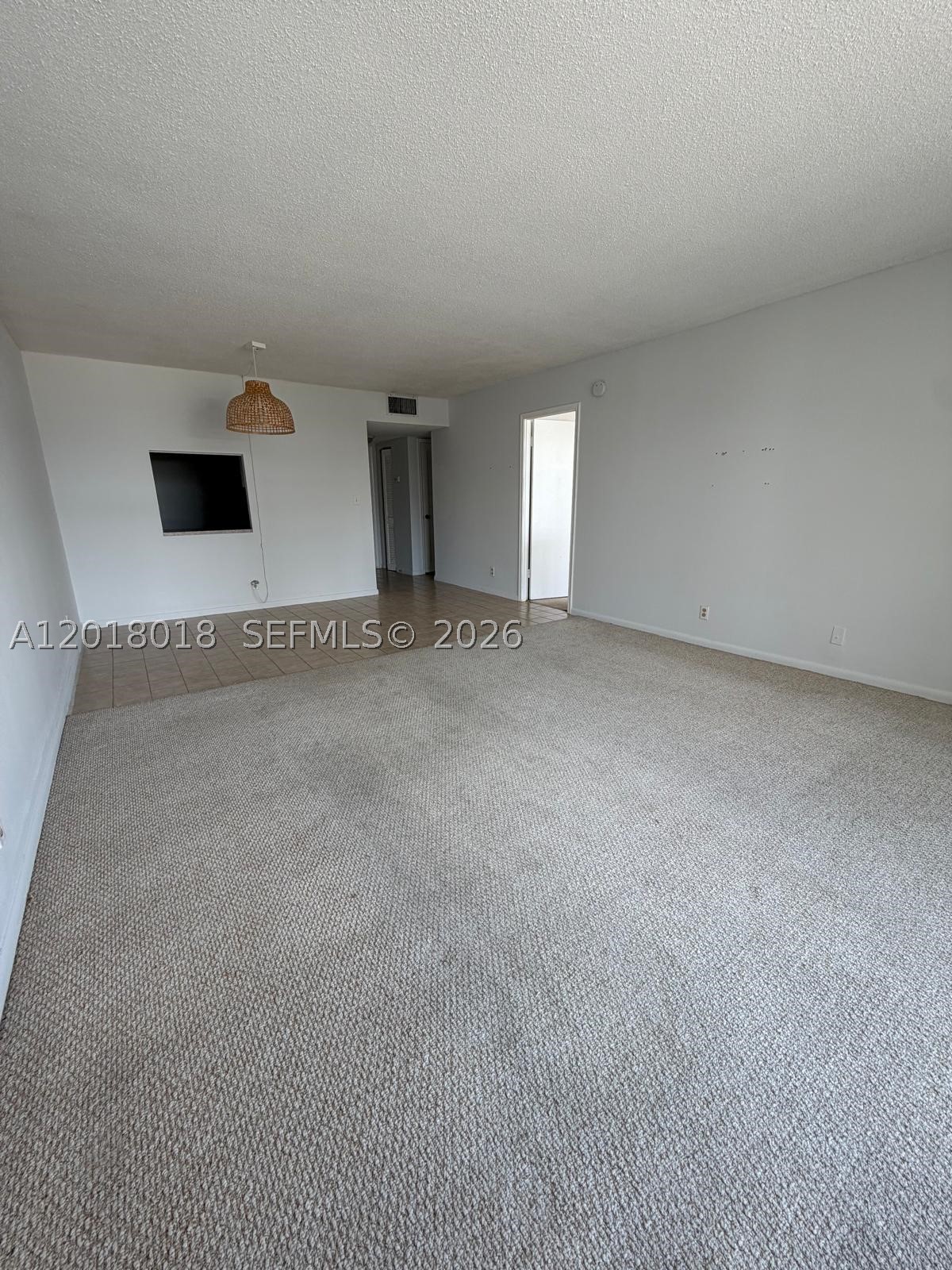 IMPERIAL TOWERS CONDO - Residential