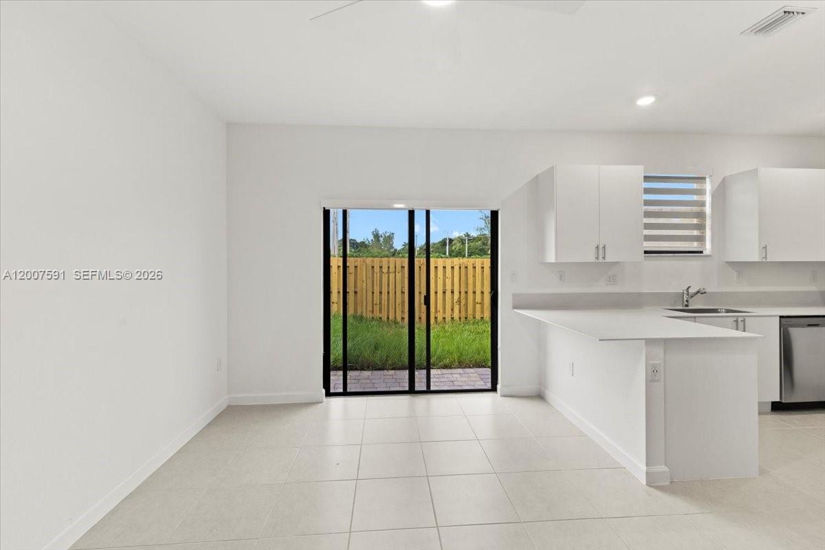 SIENA RESERVE WEST - Residential