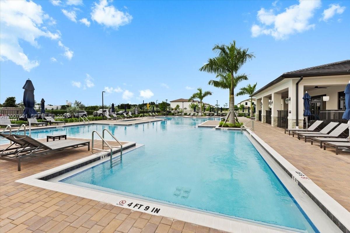 SIENA RESERVE WEST - Residential