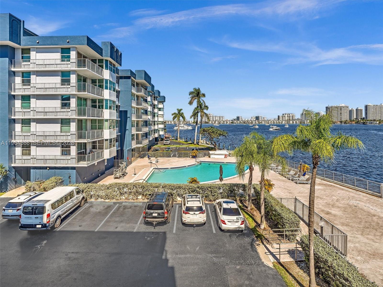REEF SOUTH CONDO - Residential