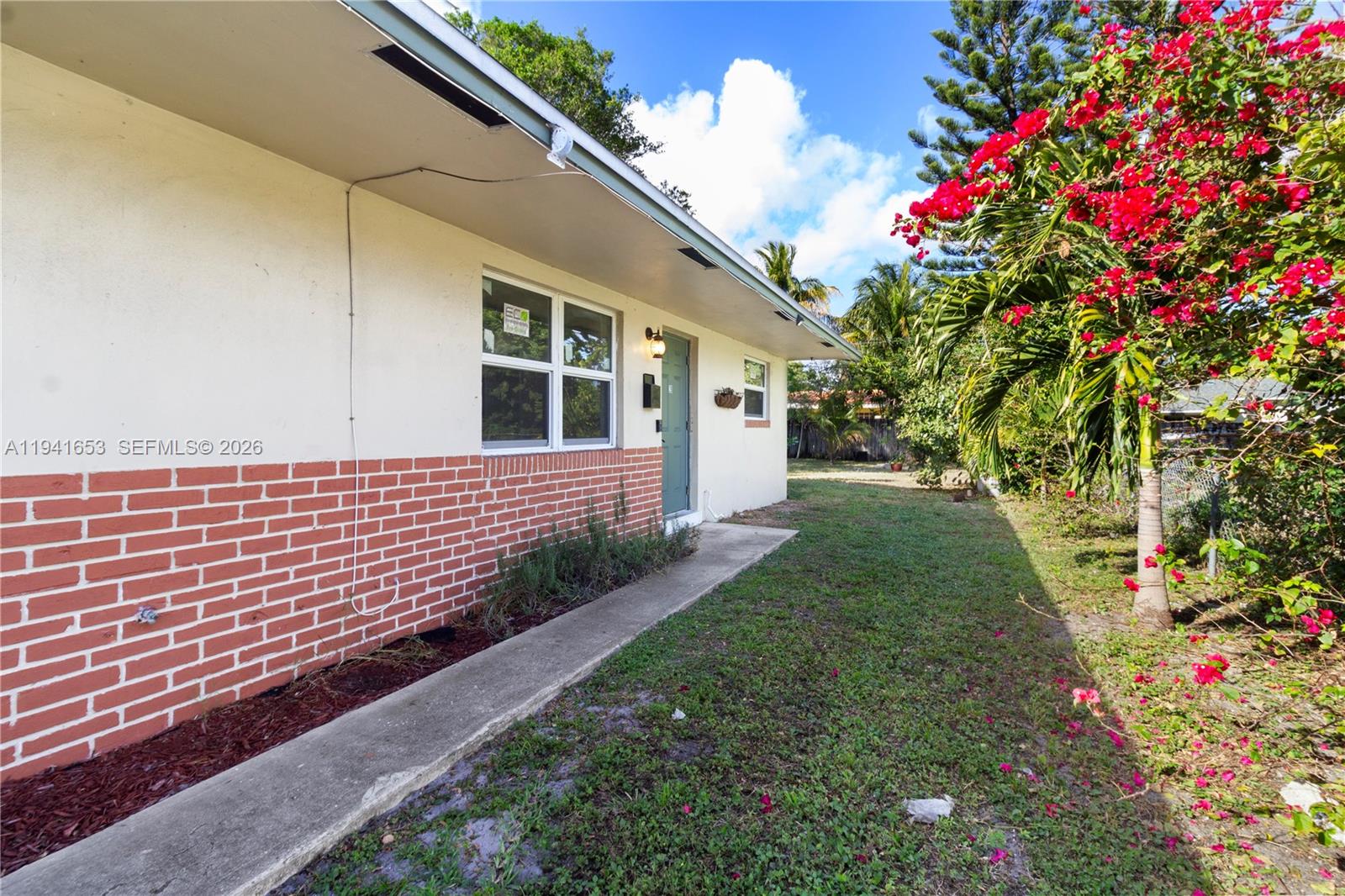 HIGHLANDS SECOND ADDITION - Residential Lease