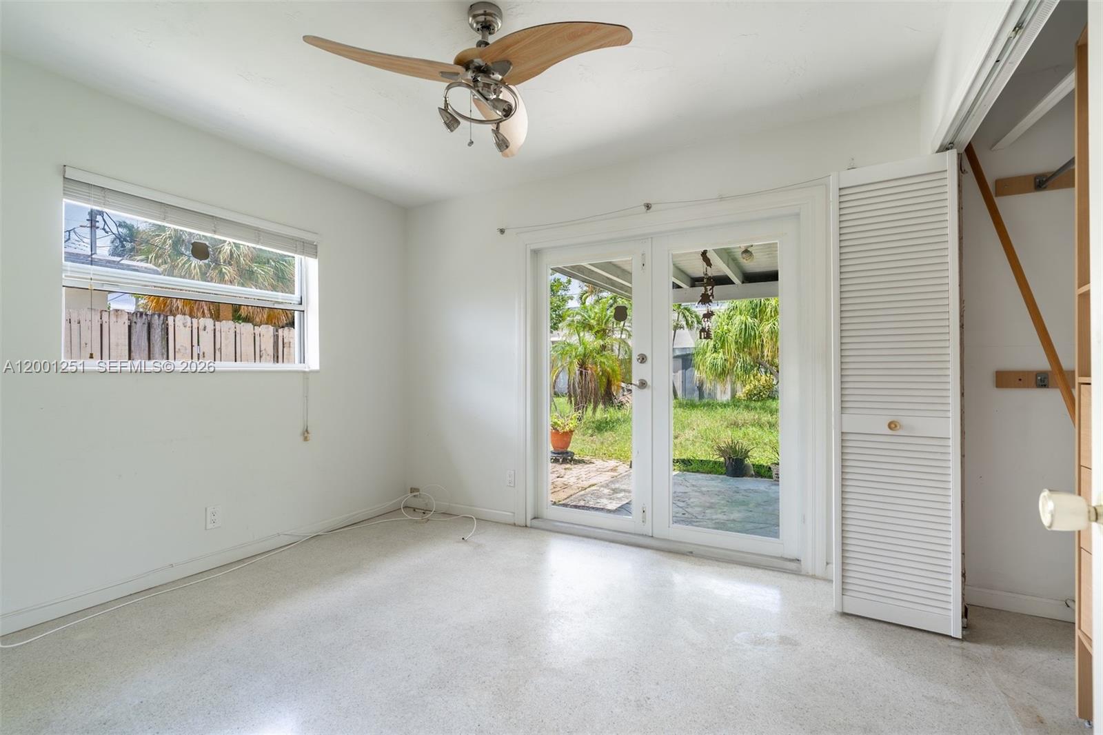 EASTSIDE VILLAS - Residential