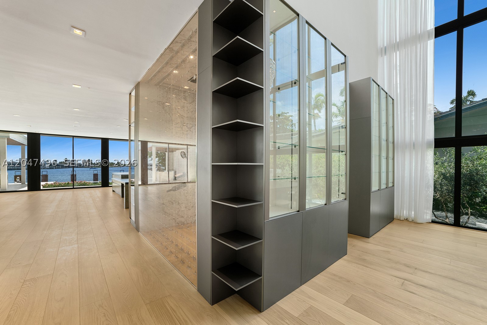 BAY HARBOR ISLAND - Residential