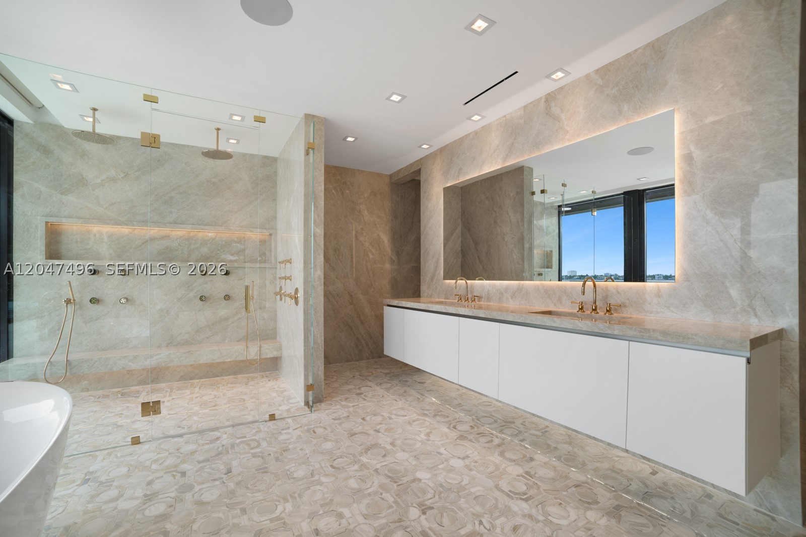 BAY HARBOR ISLAND - Residential