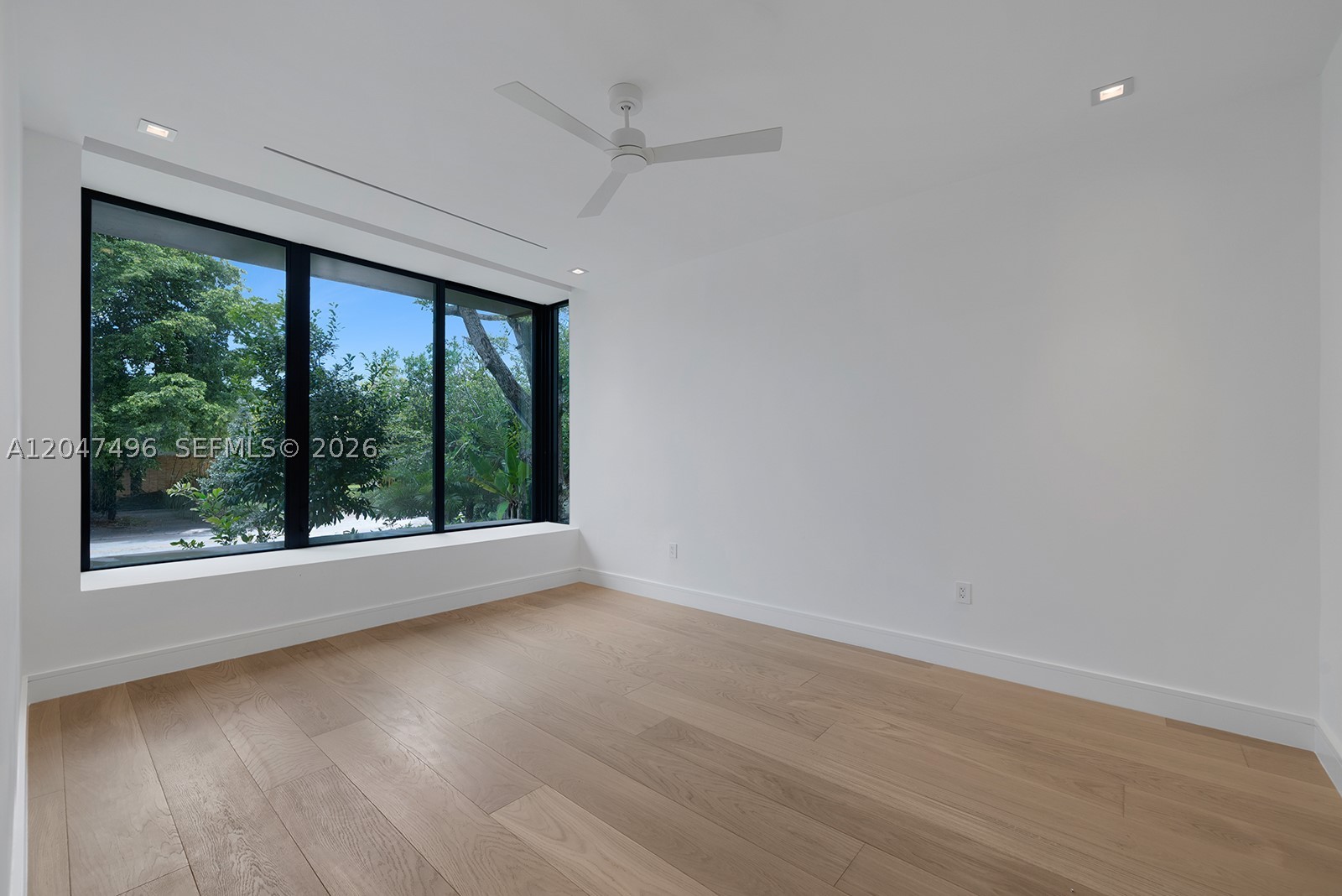 BAY HARBOR ISLAND - Residential