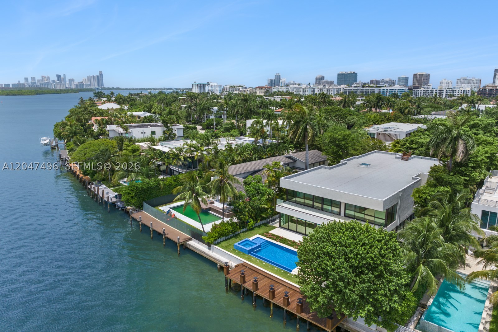 BAY HARBOR ISLAND - Residential