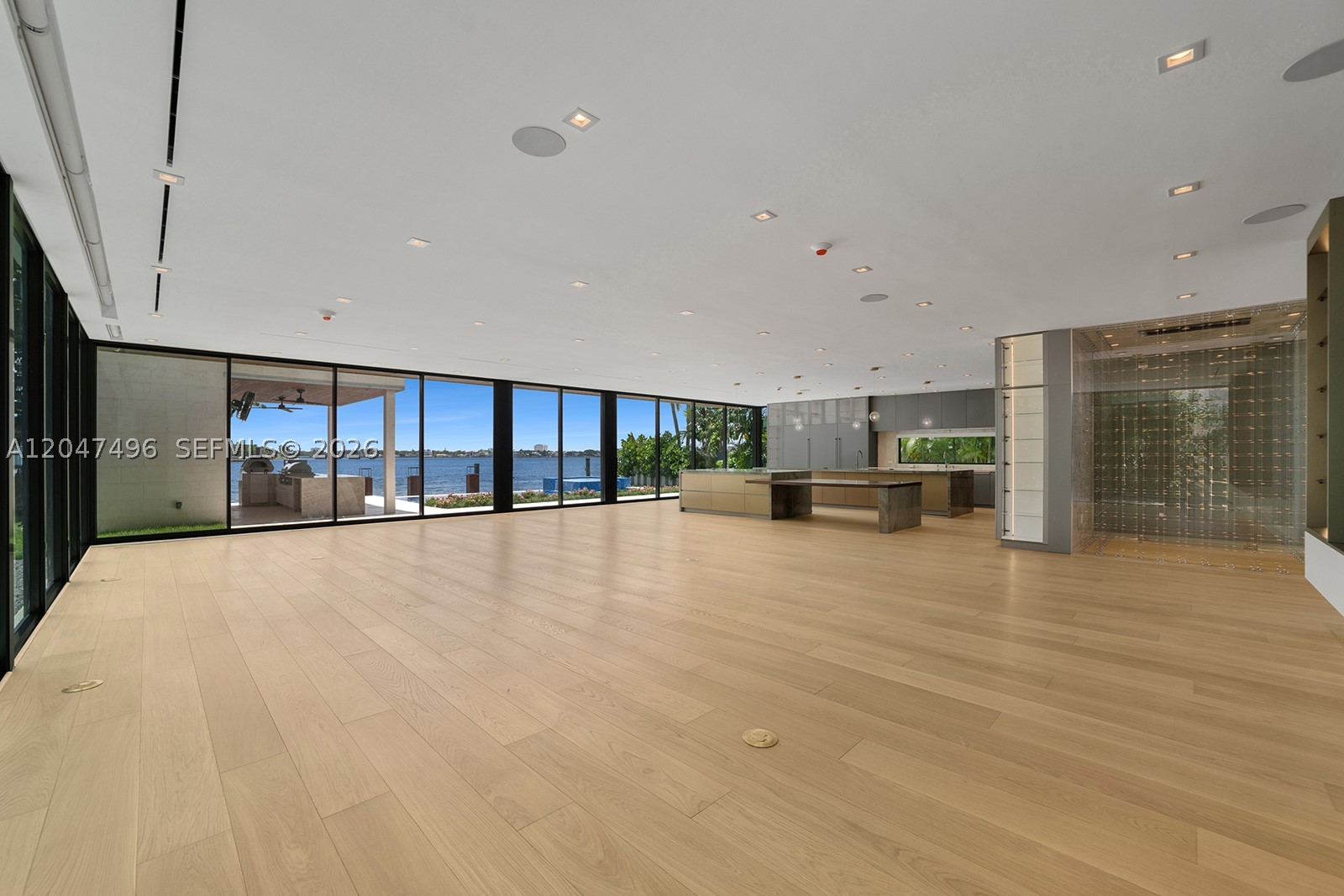 BAY HARBOR ISLAND - Residential