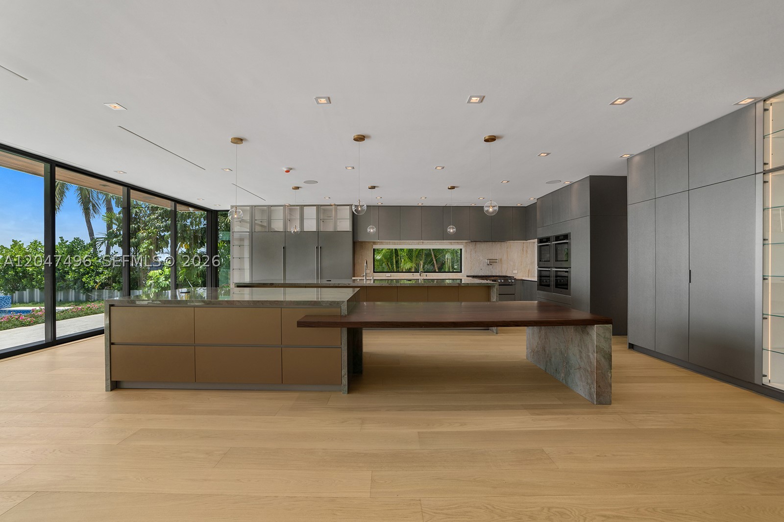 BAY HARBOR ISLAND - Residential