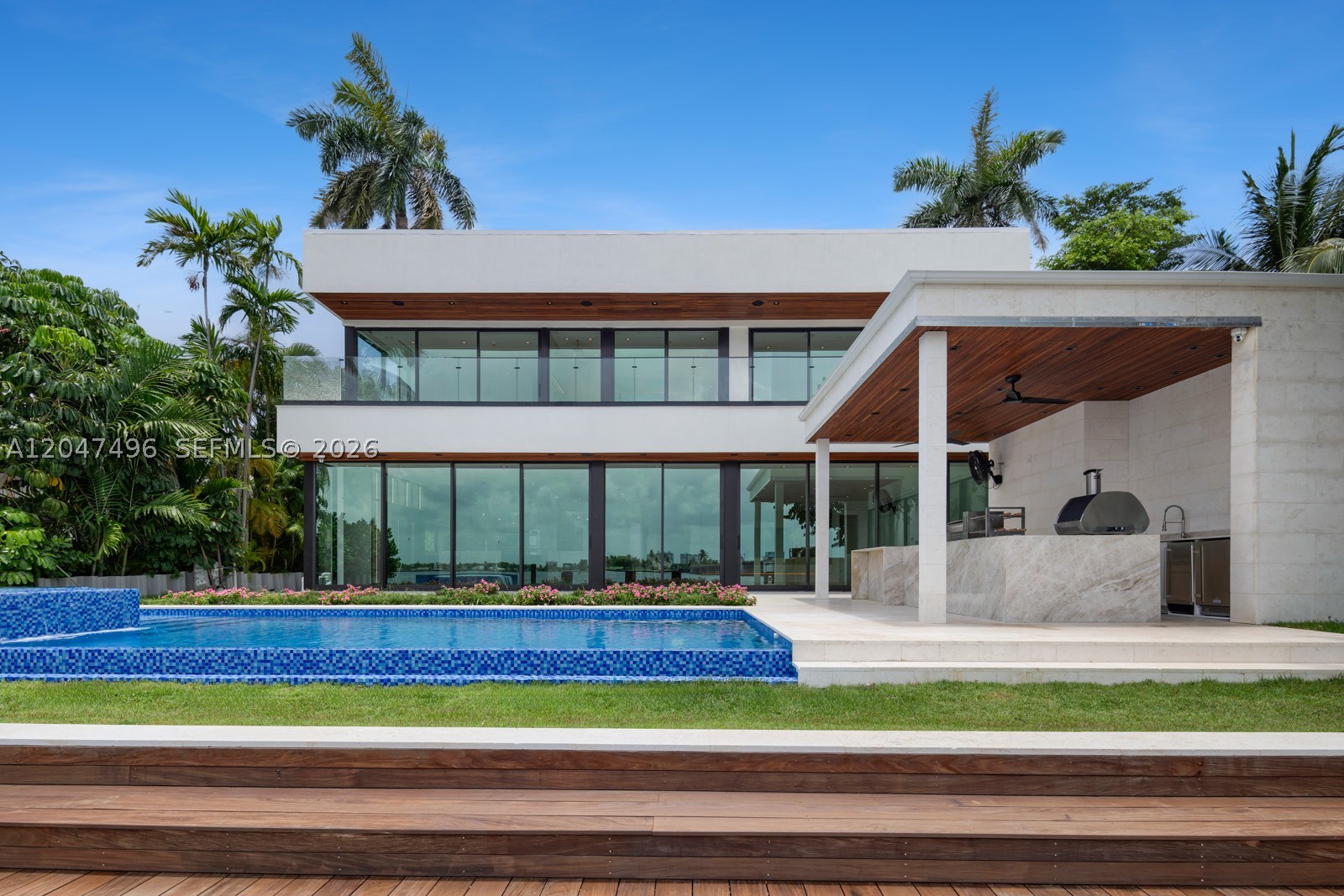BAY HARBOR ISLAND - Residential