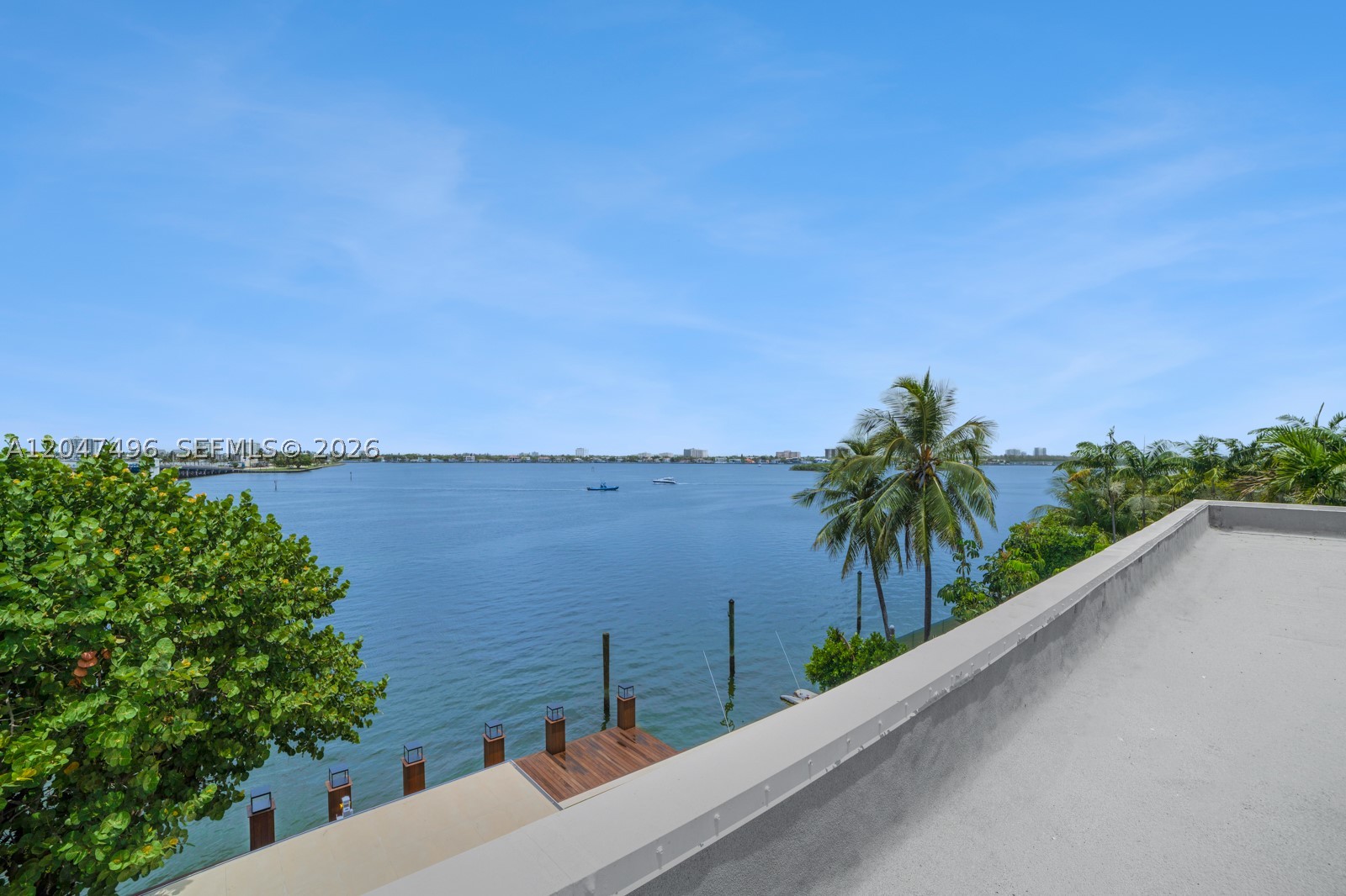 BAY HARBOR ISLAND - Residential