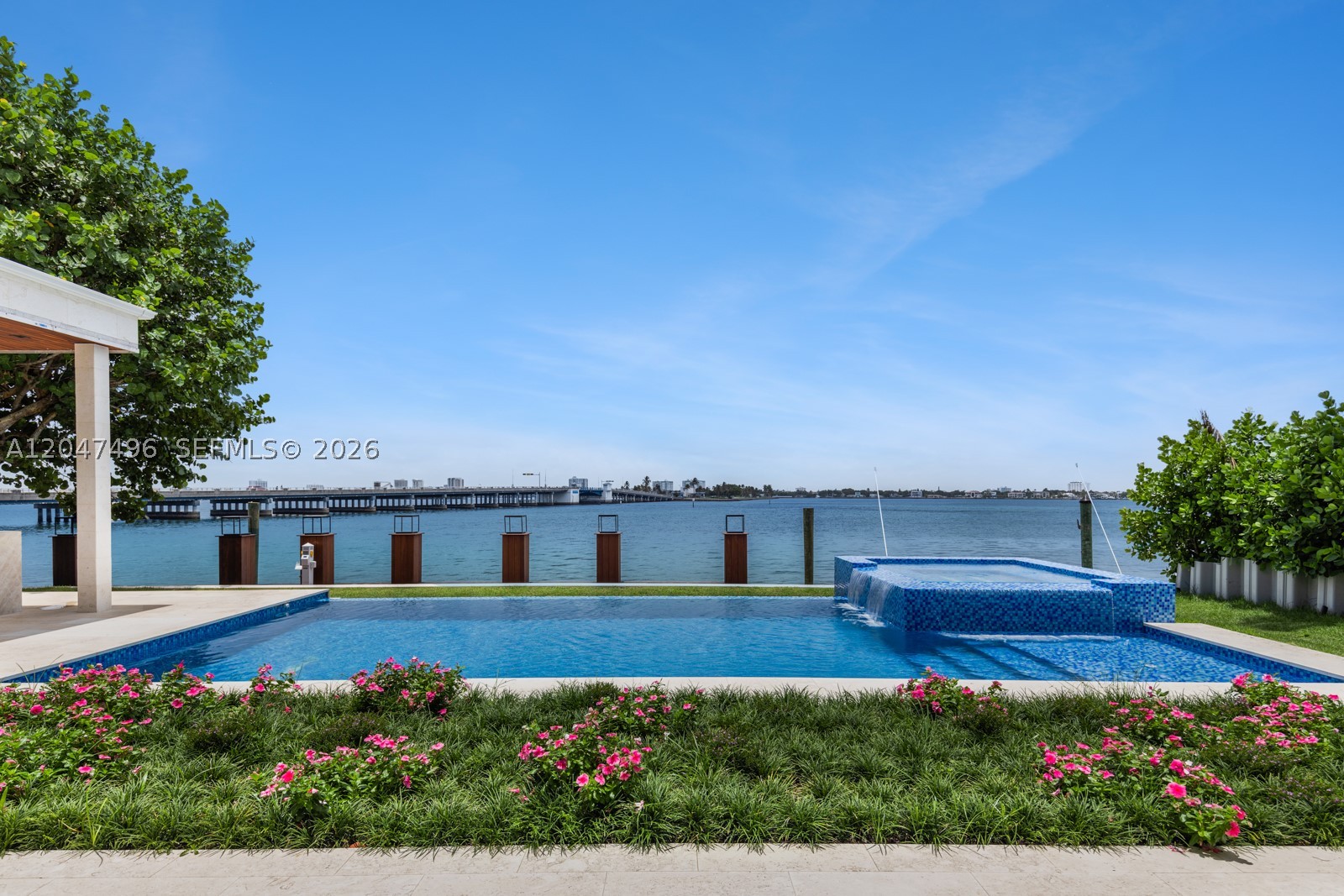 BAY HARBOR ISLAND - Residential