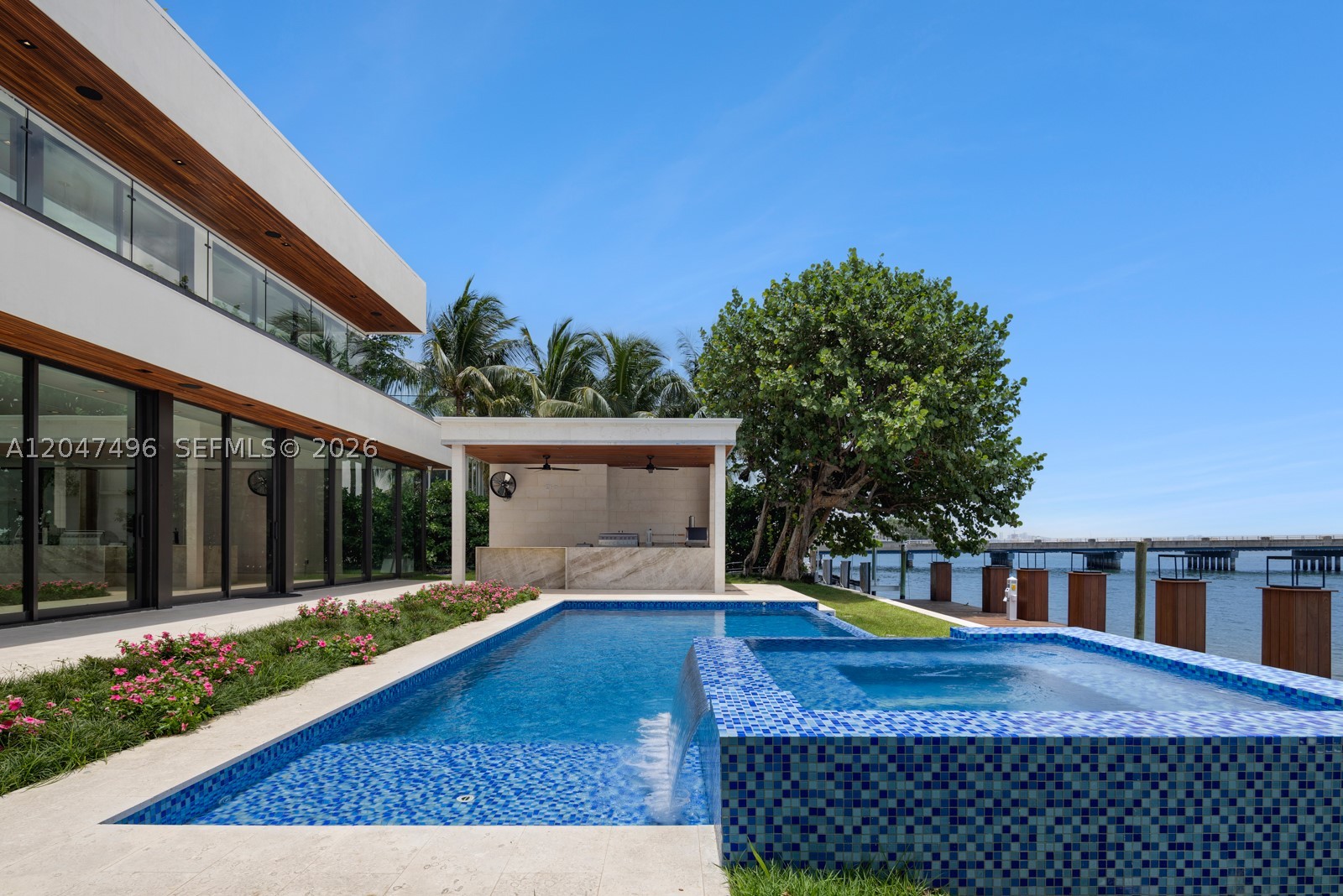 BAY HARBOR ISLAND - Residential